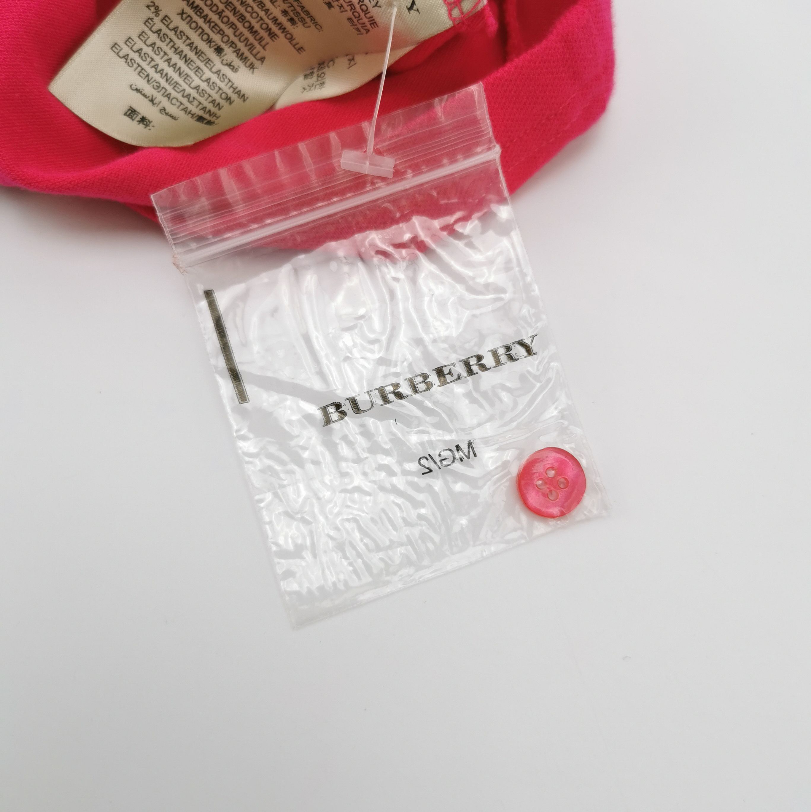 Burberry Burberry Embroidered Logo Polo Shirt in Red 0079 Size US M / EU 48-50 / 2 - 6 Thumbnail