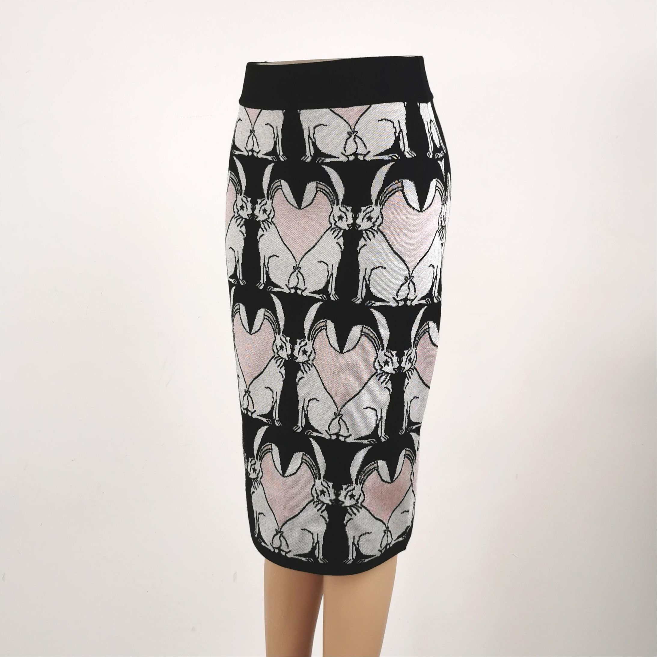 Burberry Burberry Year of the Rabbit Wool Blend Skirt 0079 Size US 26 / EU 42 - 2 Thumbnail