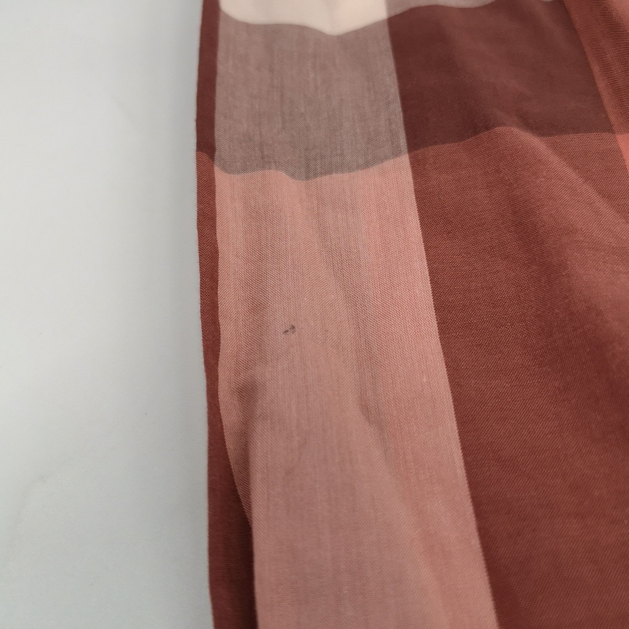 Burberry Burberry Color-Block Check Long Sleeve Shirt 0079 Size US M / EU 48-50 / 2 - 9 Thumbnail