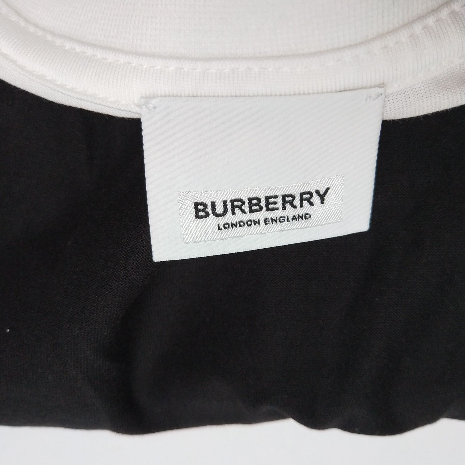 Burberry Burberry Cotton Graphic Print T-Shirt in XS 0079 Size US XS / EU 42 / 0 - 7 Thumbnail