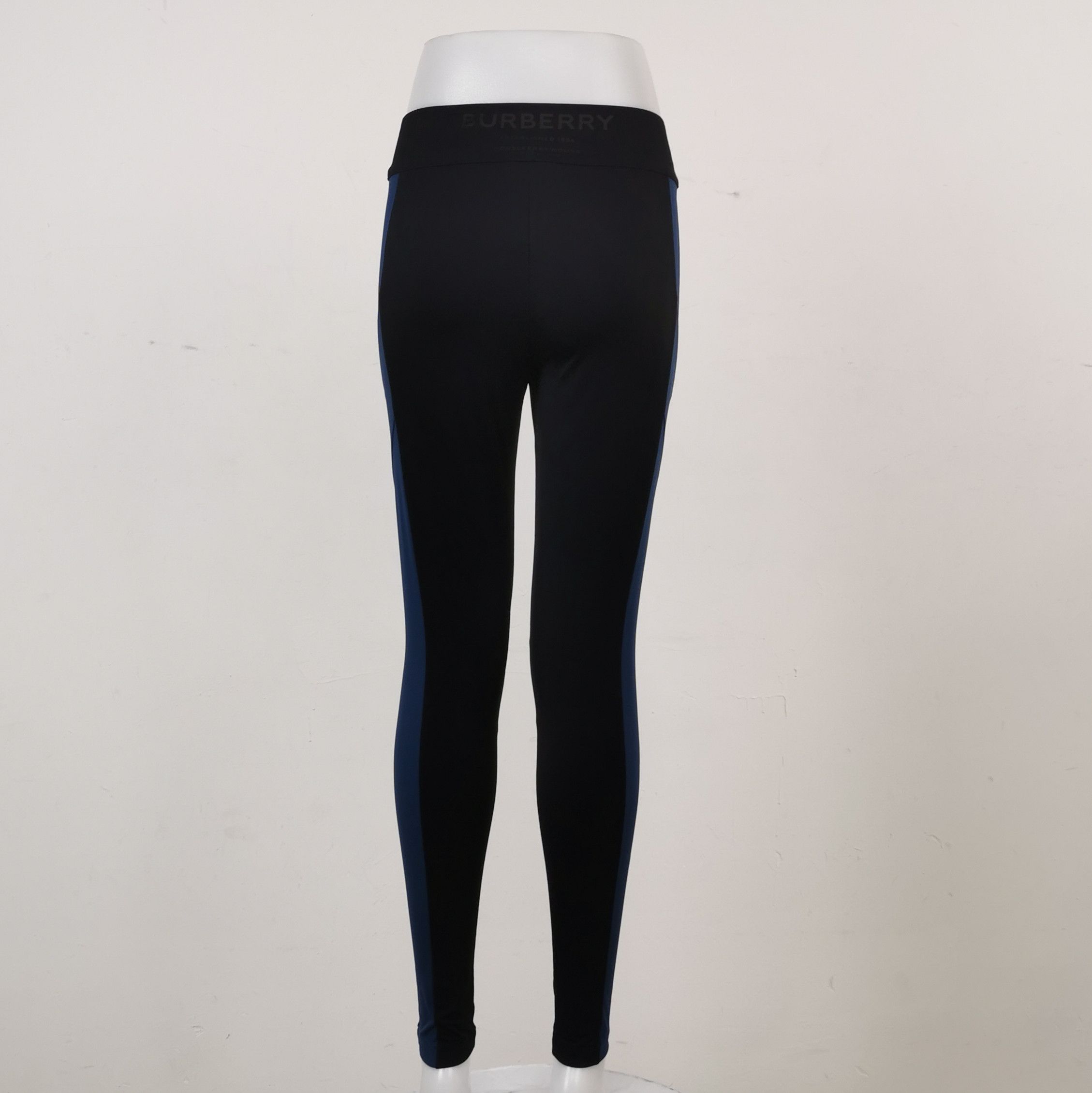 Burberry Burberry Color Block Logo Leggings in XS 0079 Size US 26 / EU 42 - 2 Thumbnail