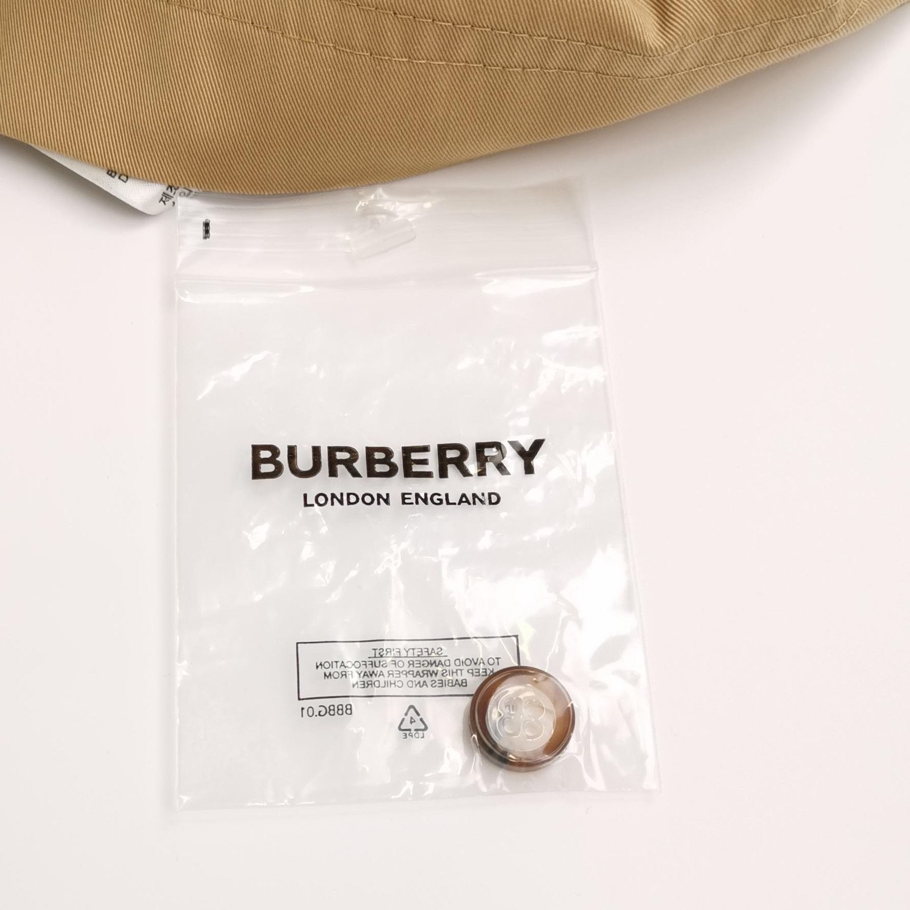 Burberry Color-Block Short Sleeve Shirt for Men 0079