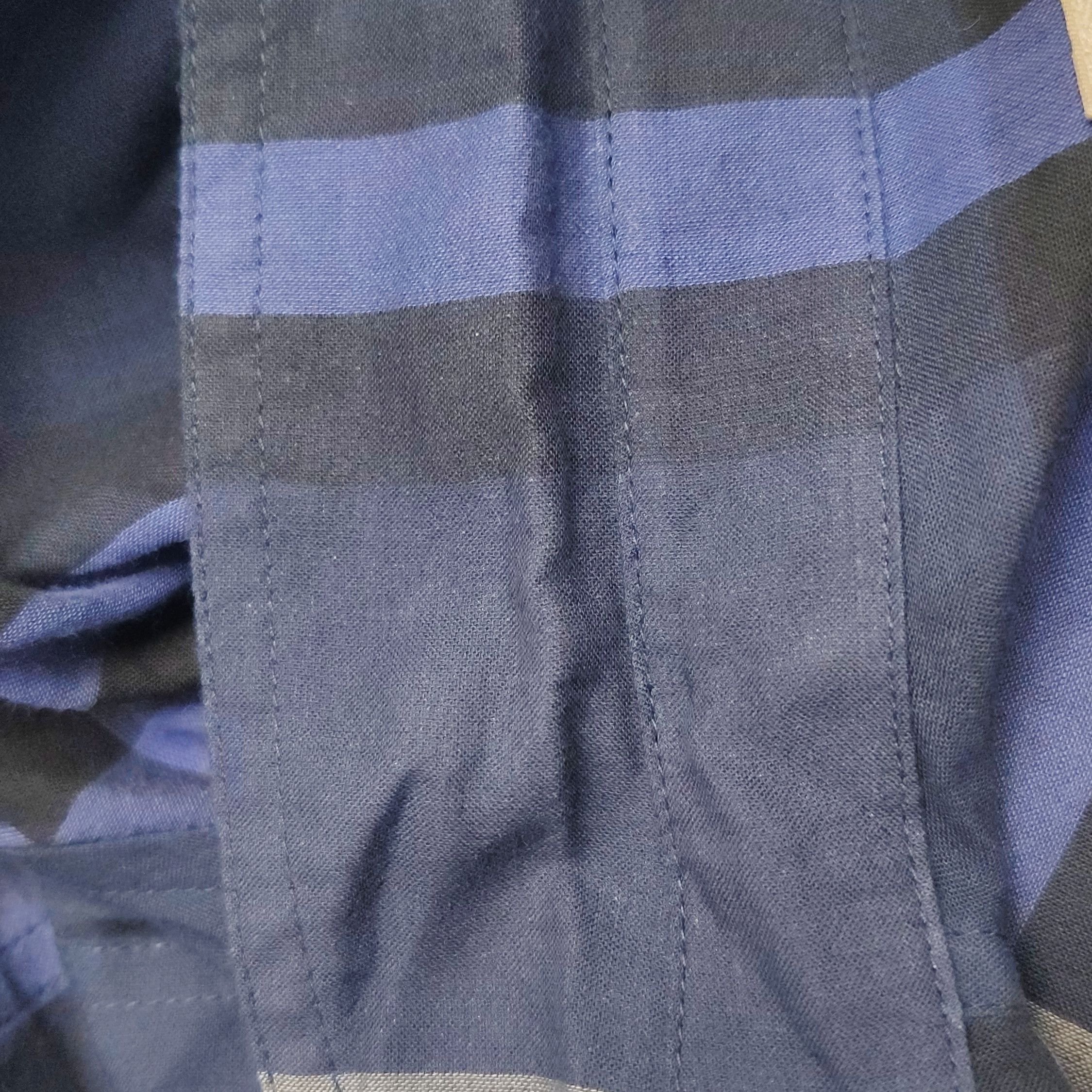 Burberry Burberry Brit Plaid Long Sleeve Button-Up Shirt 0079 Size US S / EU 44-46 / 1 - 11 Thumbnail