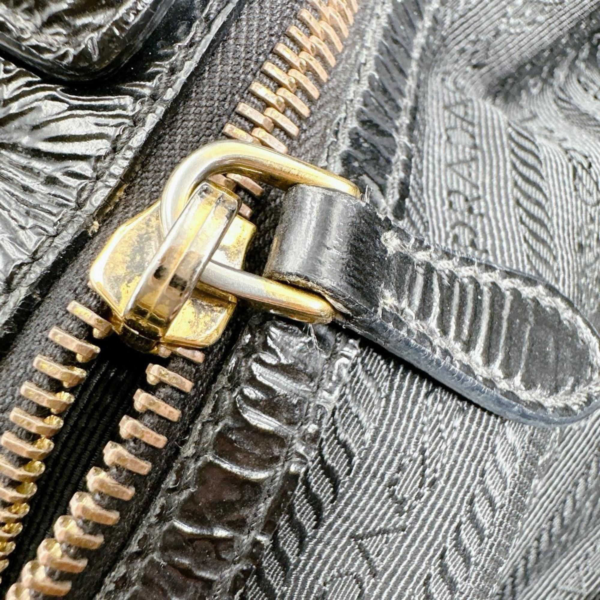 Prada Prada tote bag shoulder in patent leather and black Size ONE SIZE - 15 Thumbnail