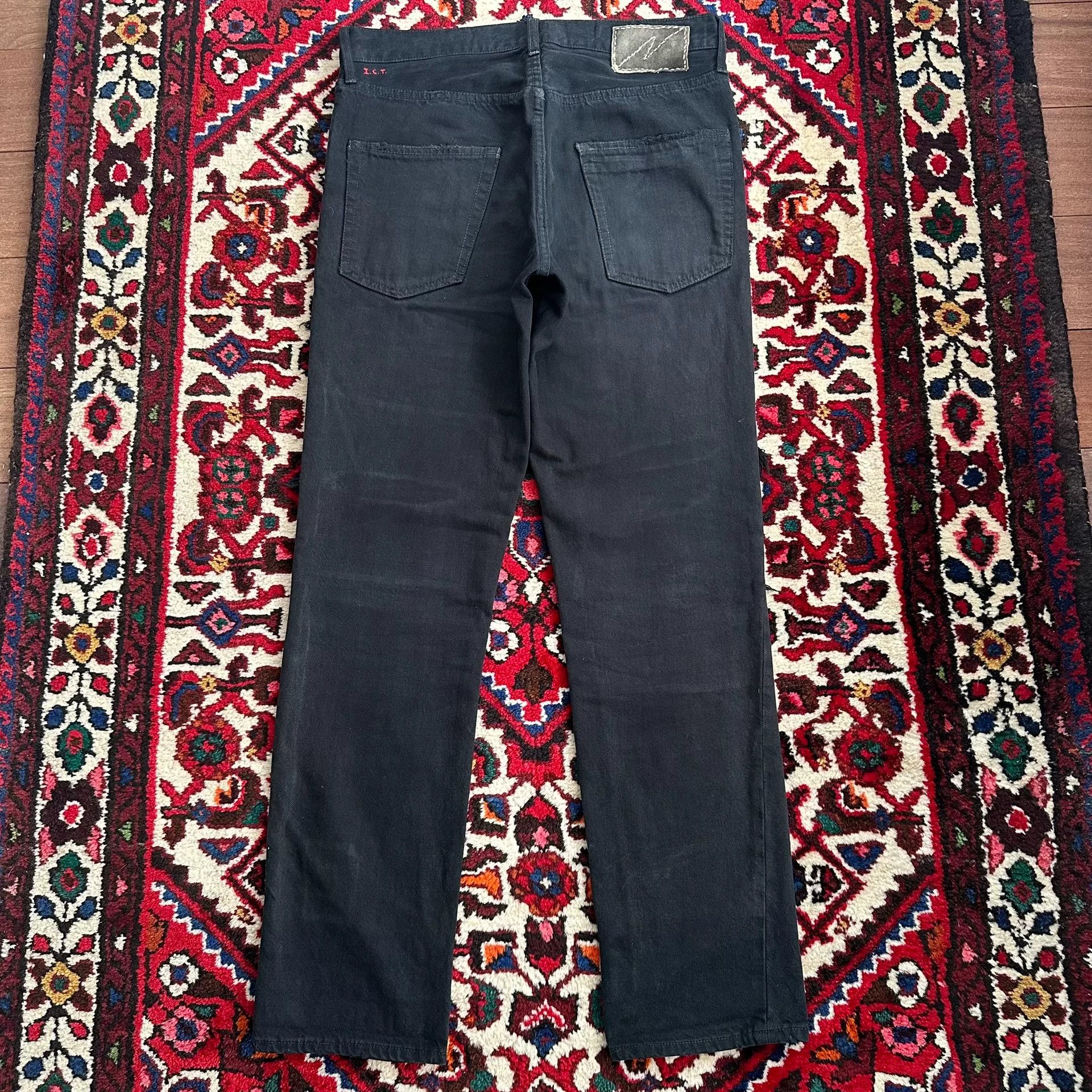 Visvim visvim black distressed denim pants size W32L30 Size US 32 / EU 48 - 2 Thumbnail