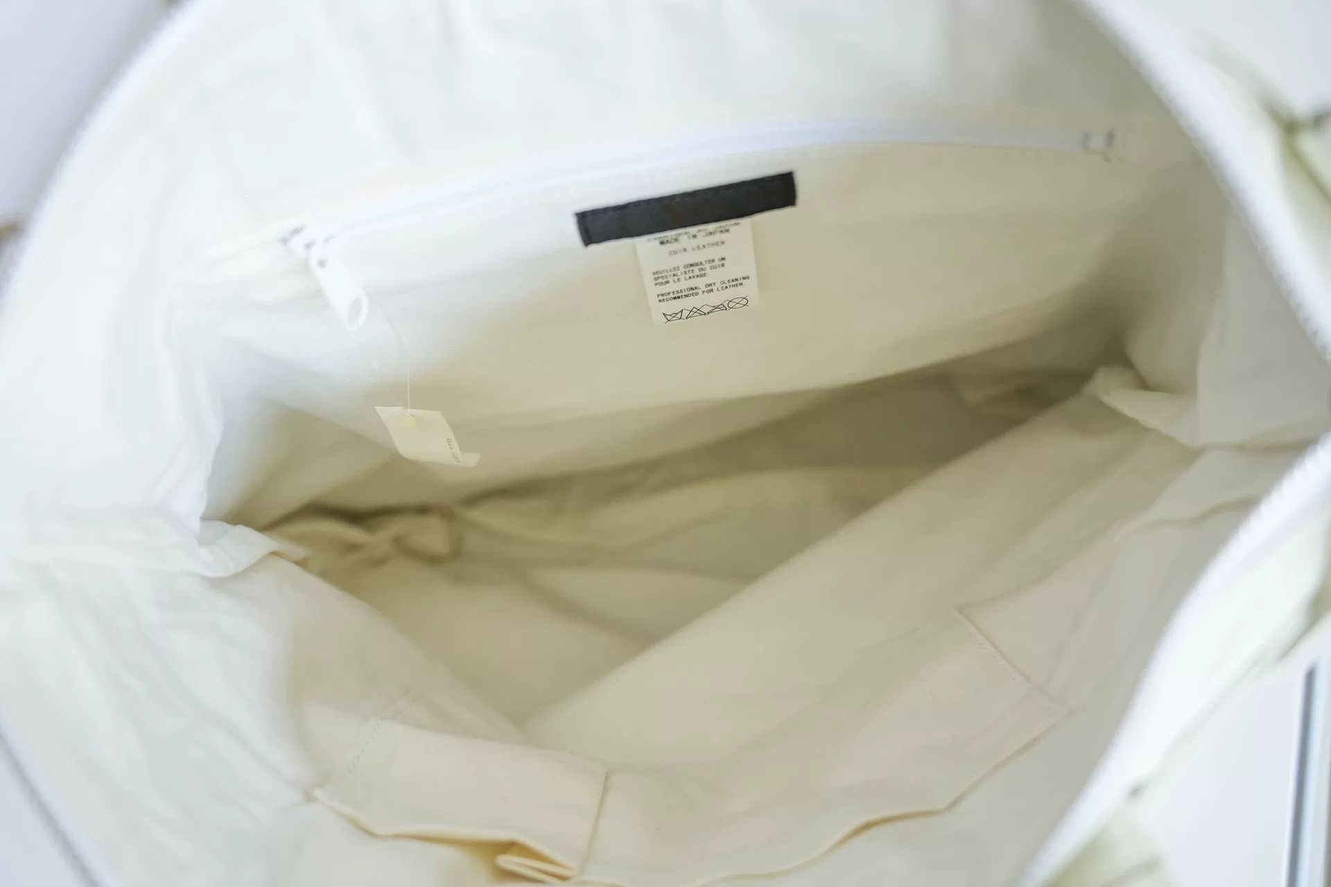 Y's for Men Yohji Yamamoto White Leather Crossbody Bag Size ONE SIZE - 5 Thumbnail
