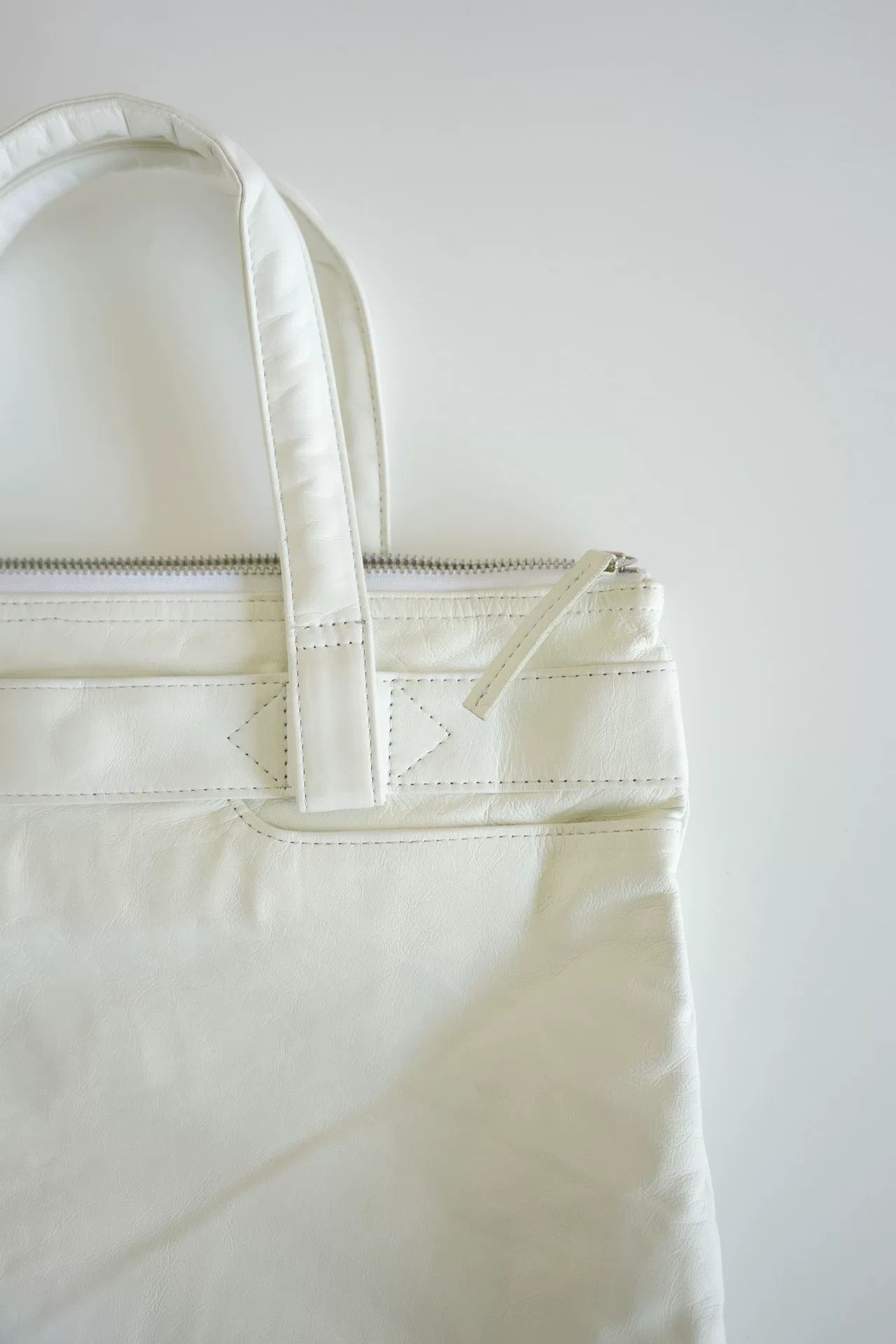 Y's for Men Yohji Yamamoto White Leather Crossbody Bag Size ONE SIZE - 3 Thumbnail