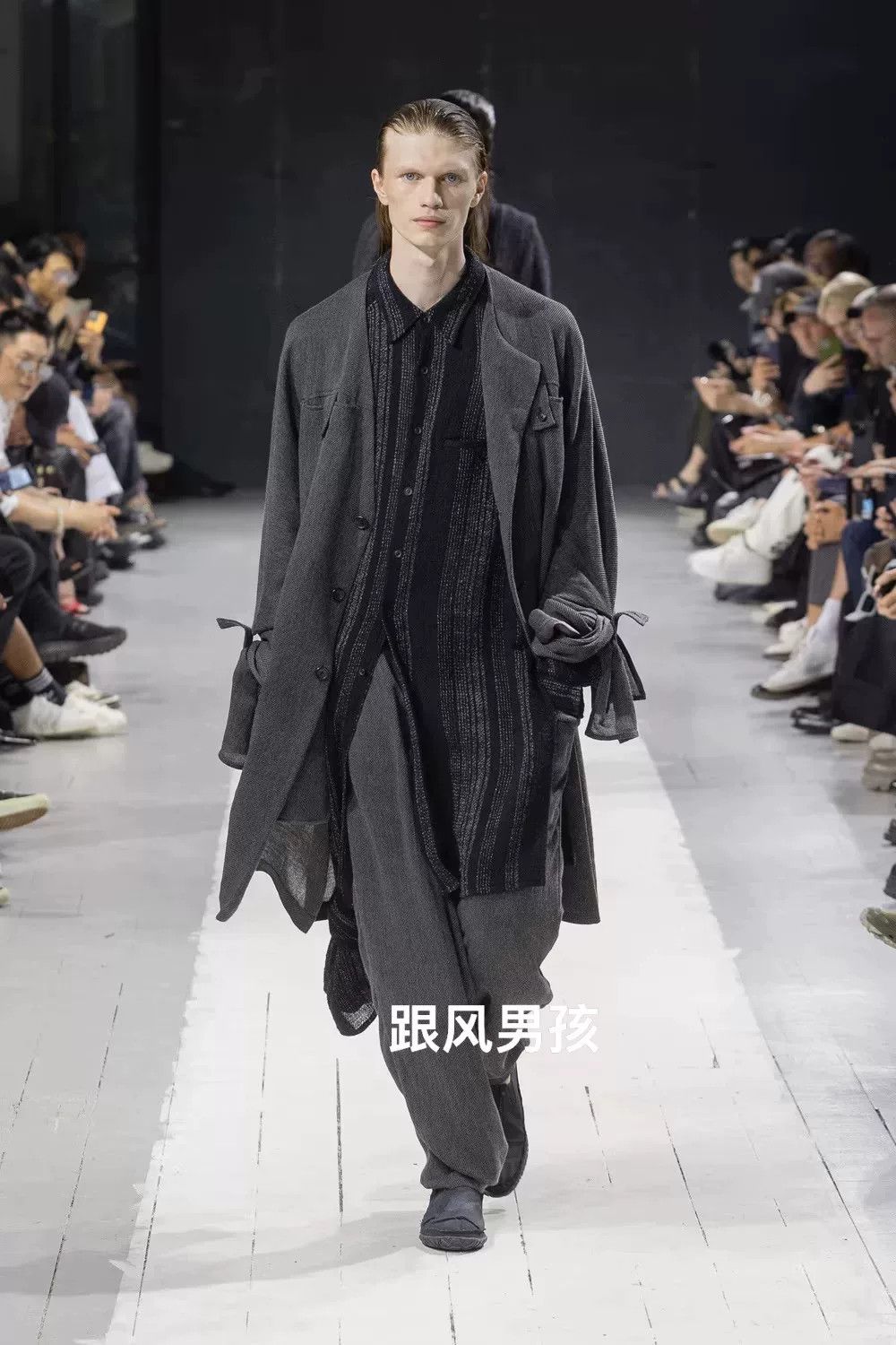 Yohji Yamamoto yohji yamamoto twisted long shirt Size US S / EU 44-46 / 1 - 5 Thumbnail