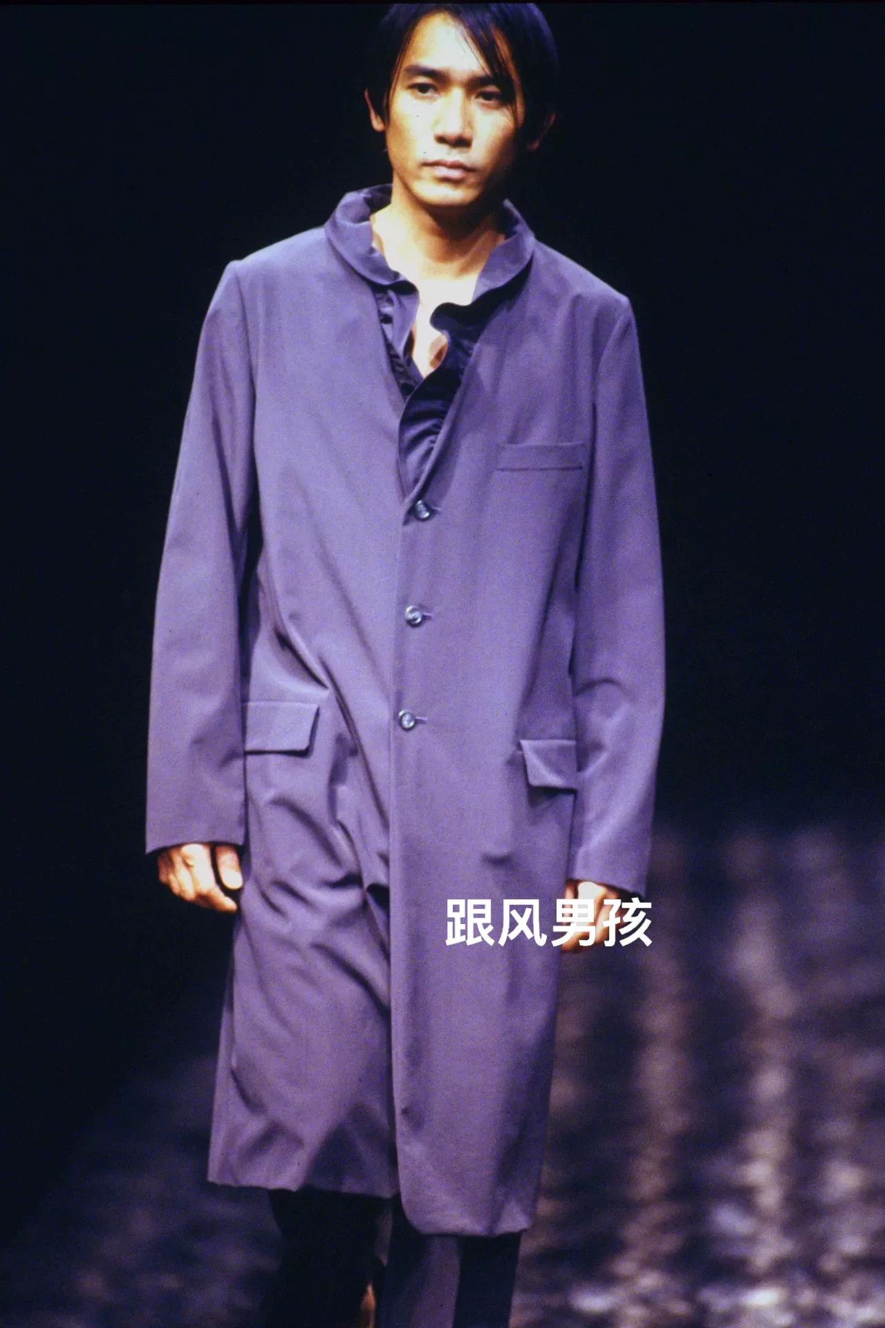 Yohji Yamamoto yohji yamamoto 97ss black coat with ruffles Size US M / EU 48-50 / 2 - 4 Thumbnail