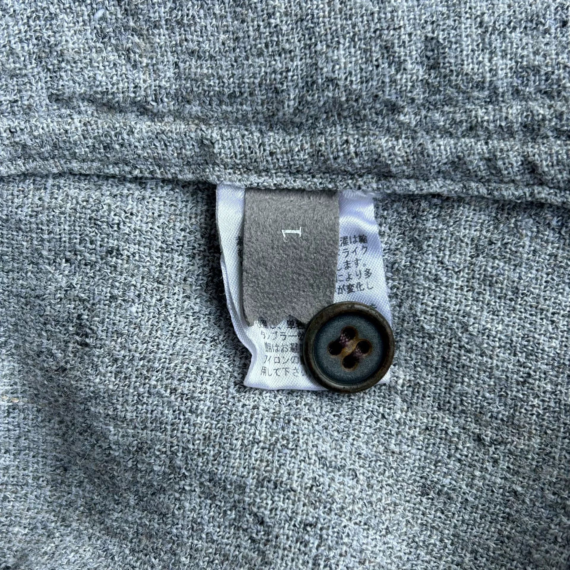 Japanese Brand gray linen button-up shirt by Yuta Matsuoka Size US S / EU 44-46 / 1 - 8 Thumbnail