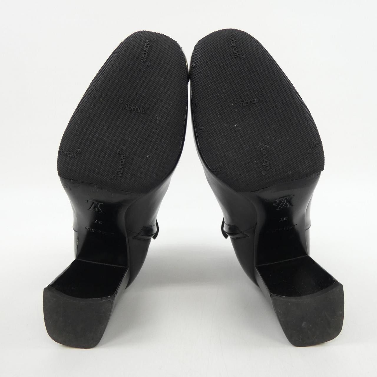 Louis Vuitton Louis Vuitton Louis Vuitton Louise Line Boots Leather Shoes DUTY FREE for USA Size ONE SIZE - 4 Thumbnail