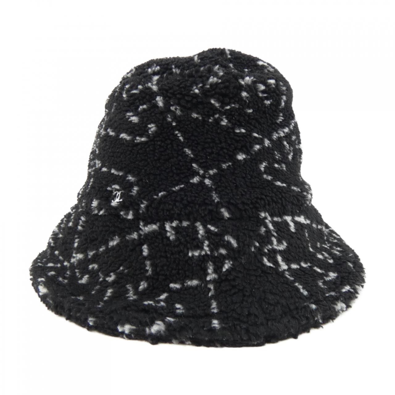 Chanel Chanel Chanel Hat Faux Fur Hat Others Hats AA7847B06569 DUTY FREE for USA Size ONE SIZE - 2 Thumbnail