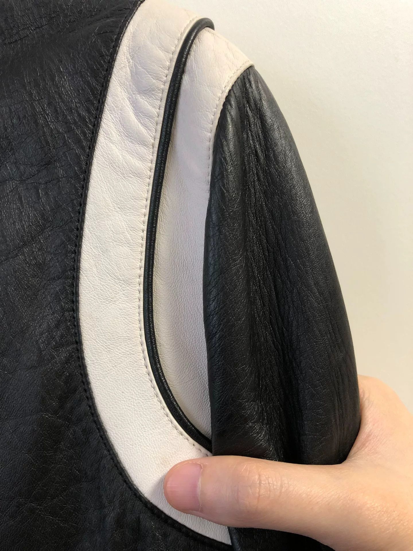 Saint Laurent Paris rare saint laurent black and white bomber jacket Size US S / EU 44-46 / 1 - 3 Thumbnail
