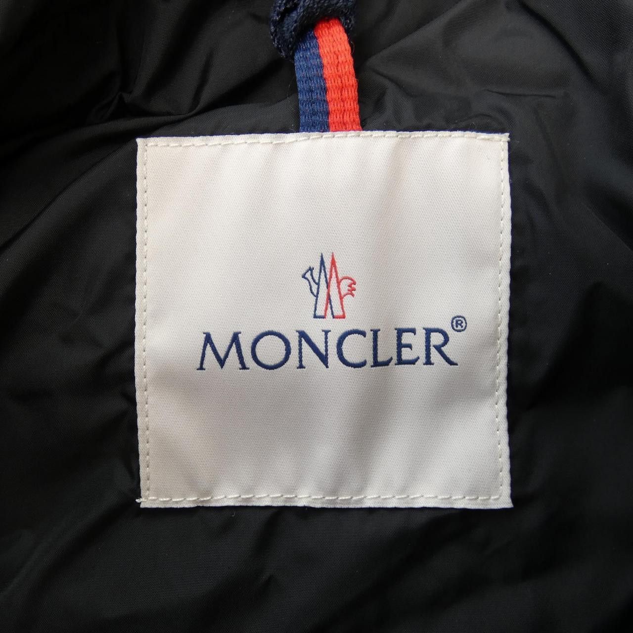 Moncler Moncler Moncler CLION C0059 Fox Down Jacket Natural Material Outerwear CLION DUTY FREE for USA Size ONE SIZE - 5 Thumbnail
