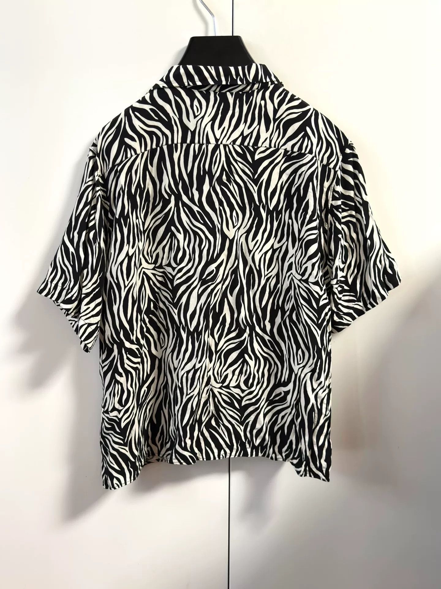 Celine celine black and white zebra print shirt Size US M / EU 48-50 / 2 - 4 Thumbnail