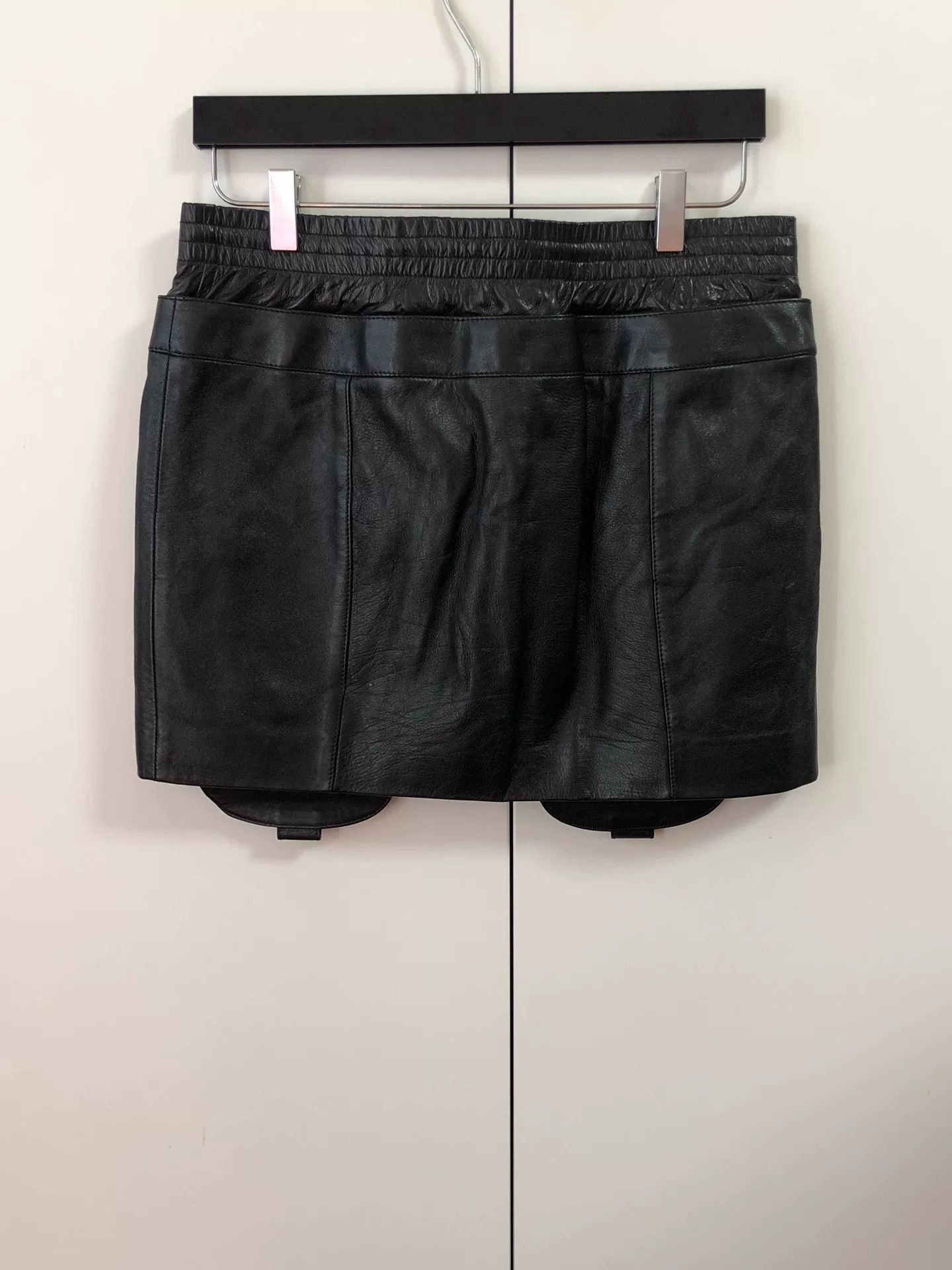 Yves Saint Laurent saint laurent black leather mini skirt Size 40" / US 18 - 4 Thumbnail