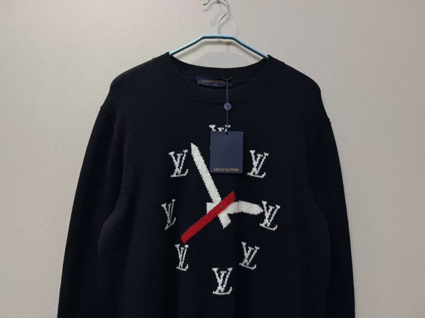 Louis Vuitton louis vuitton black clock logo sweater Size US L / EU 52-54 / 3 - 2 Thumbnail