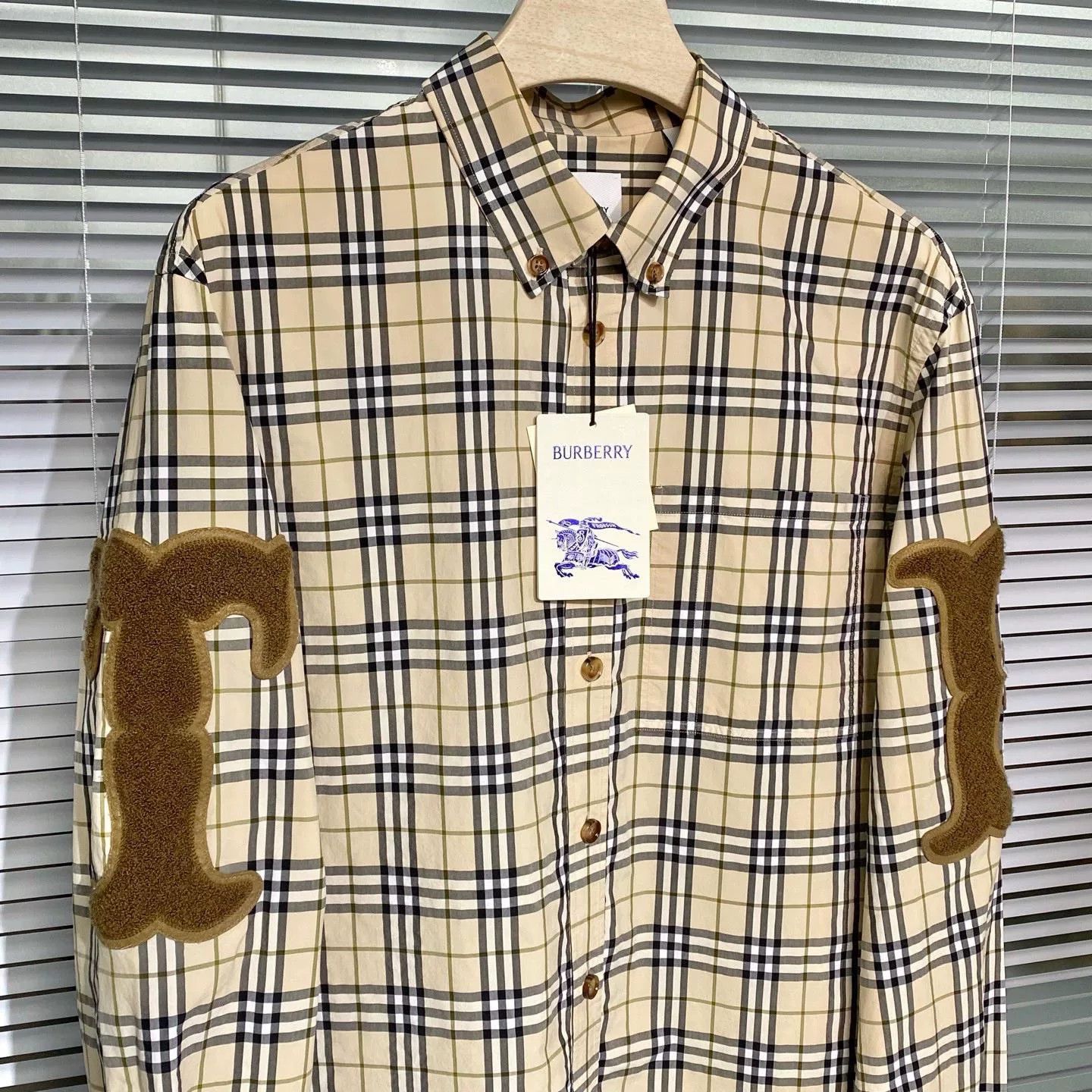 Burberry Burberry Long Sleeve Shirt with Logo Size US L / EU 52-54 / 3 - 3 Thumbnail
