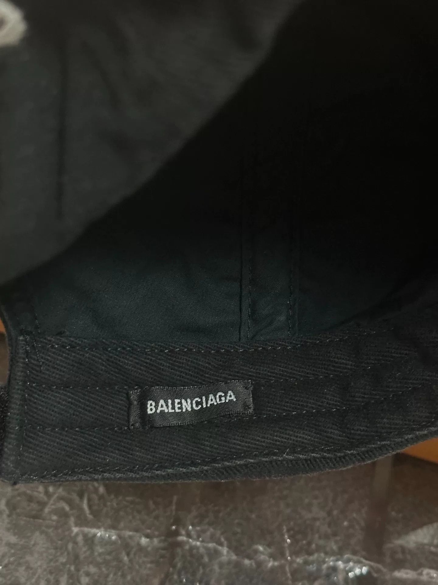 Balenciaga Balenciaga Logo Embroidered Black Baseball Cap Size ONE SIZE - 5 Thumbnail