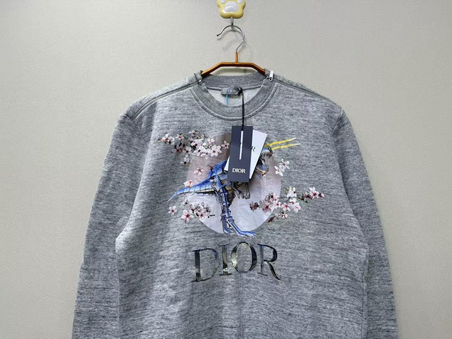 Dior dior gray dinosaur cherry blossom sweatshirt Size S / US 4 / IT 40 - 2 Thumbnail