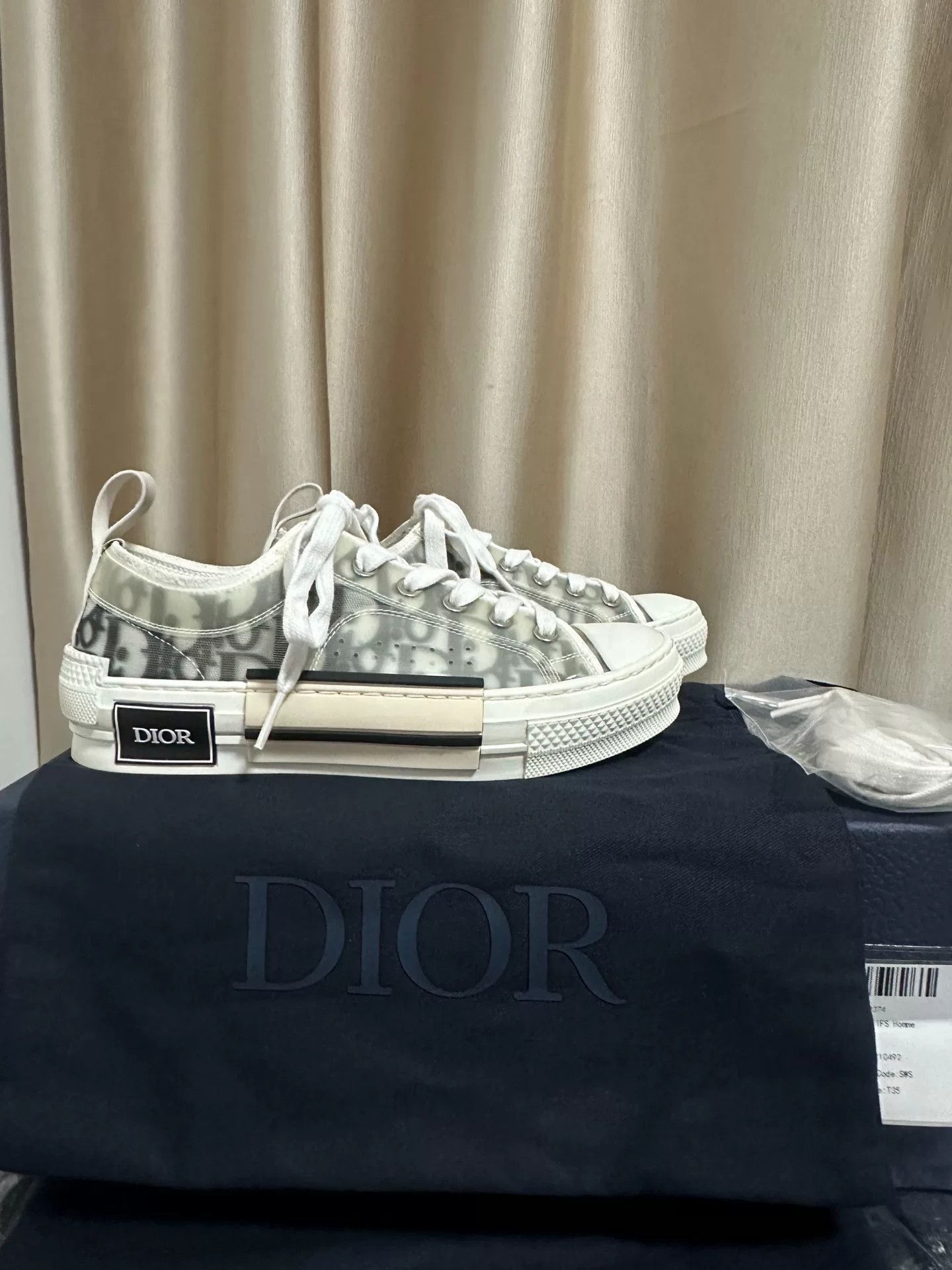 Dior dior b23 low-top logo canvas sneakers Size US 5 / IT 35 - 6 Thumbnail