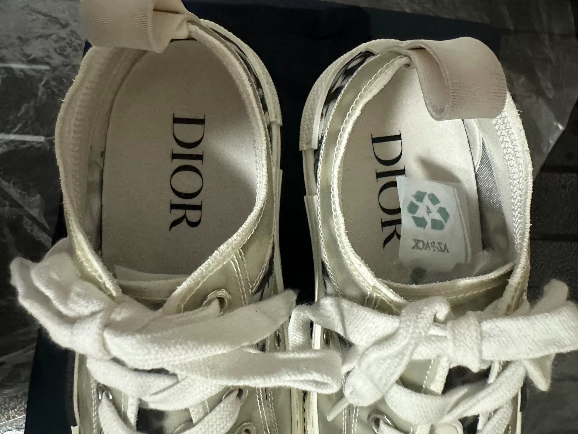 Dior dior b23 low-top logo canvas sneakers Size US 5 / IT 35 - 7 Thumbnail