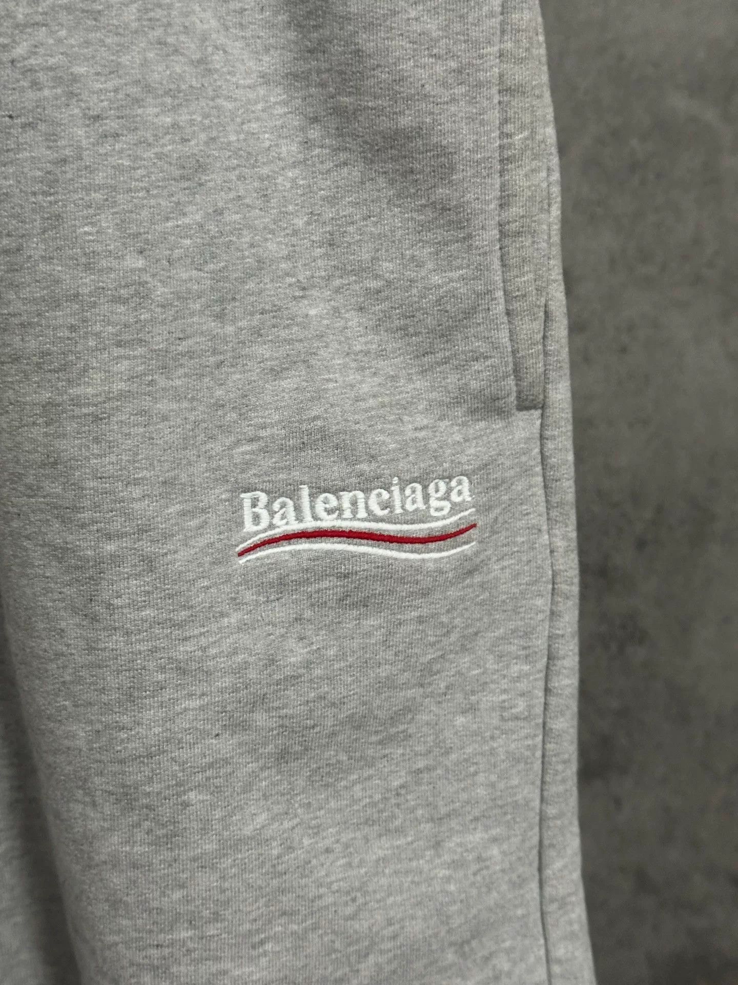 Balenciaga Balenciaga Embroidered Gray Shorts Size S Size US 27 - 2 Thumbnail