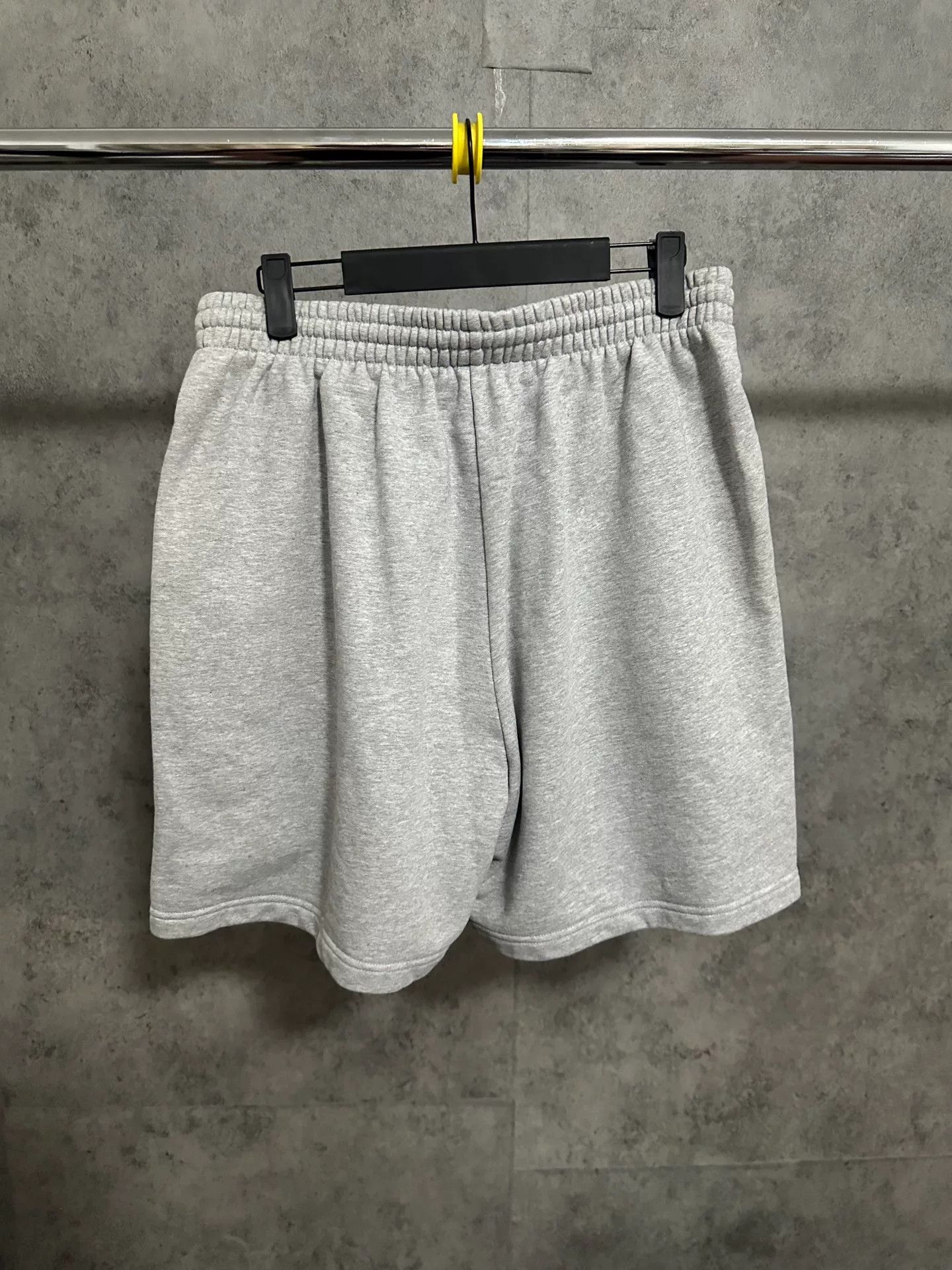 Balenciaga Balenciaga Embroidered Gray Shorts Size S Size US 27 - 4 Thumbnail