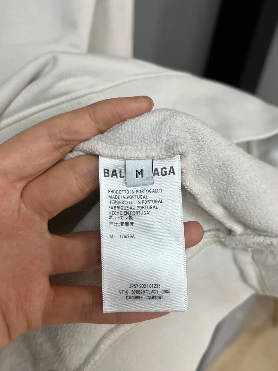 Balenciaga balenciaga logo embroidered sweatshirt size m Size US M / EU 48-50 / 2 - 3 Thumbnail