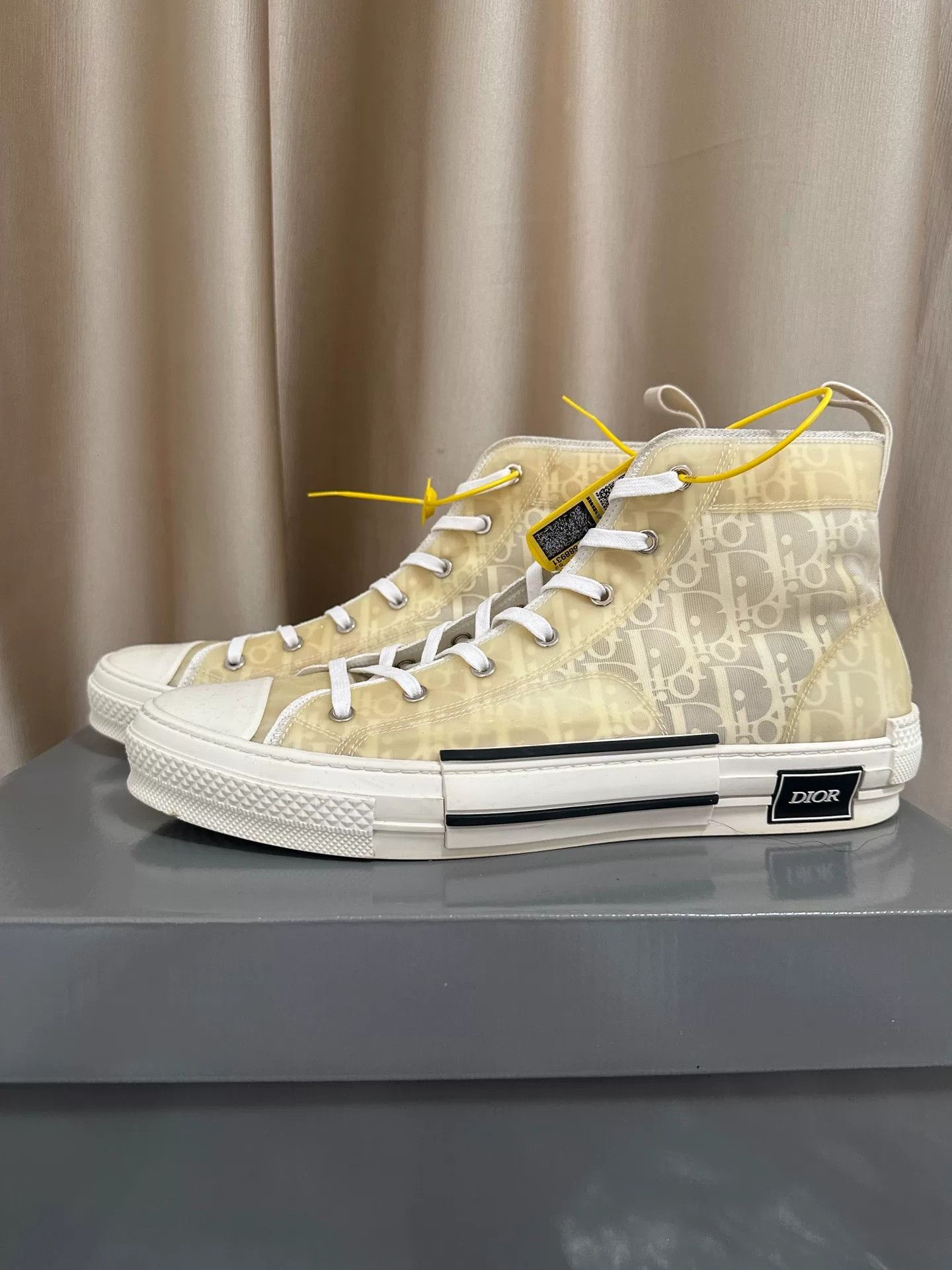 Dior dior b23 transparent high-top sneakers Size US 12 / EU 45 - 2 Thumbnail