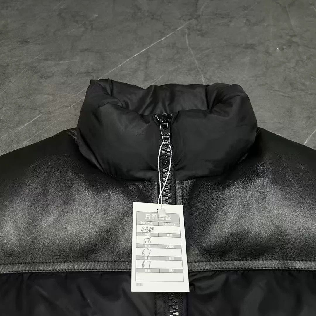 Celine black detachable down jacket by Celine Size US L / EU 52-54 / 3 - 4 Thumbnail