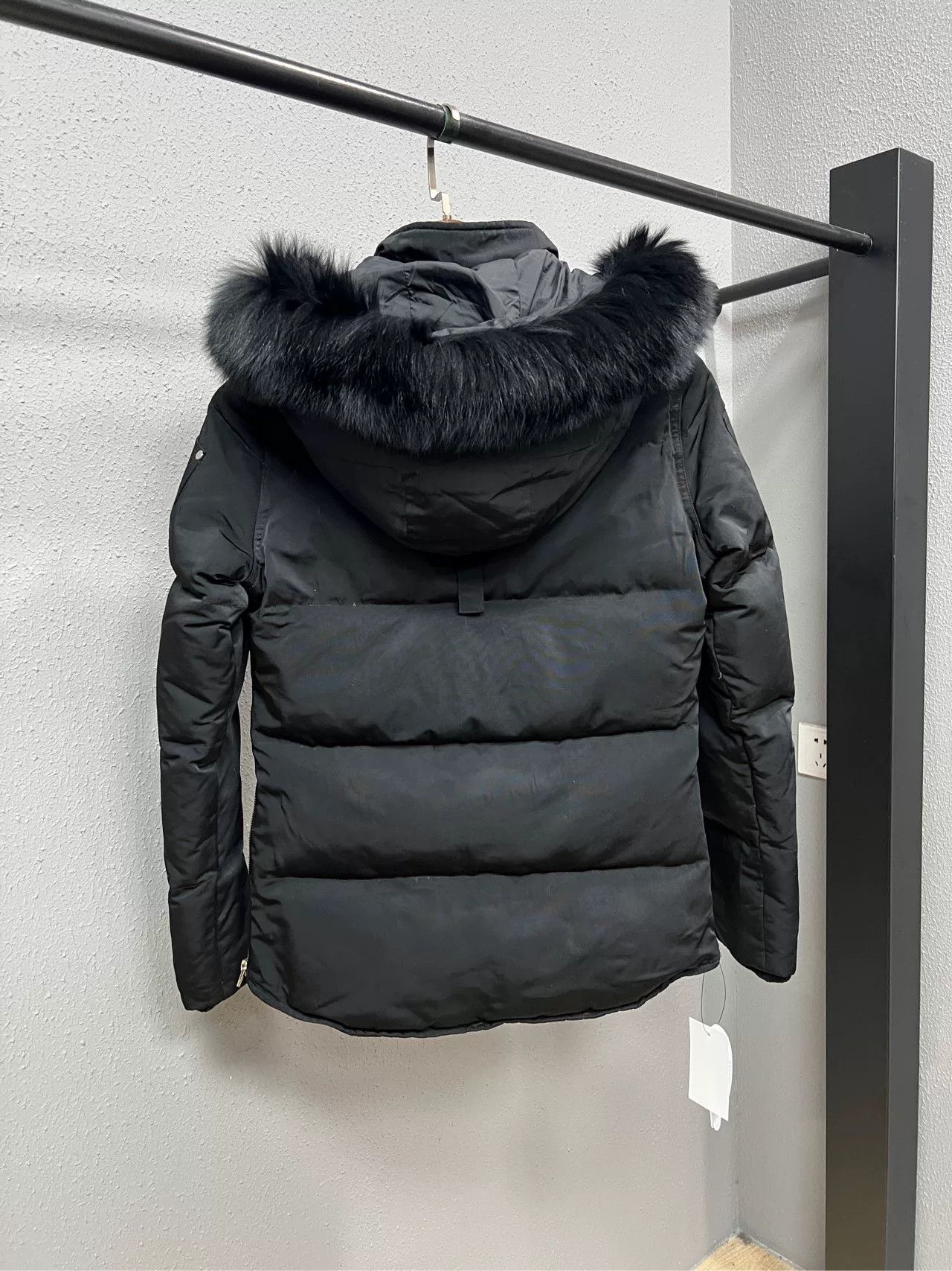 Moose Knuckles Moose Knuckles Down Jacket with Fur Hood Size S / US 4 / IT 40 - 2 Thumbnail