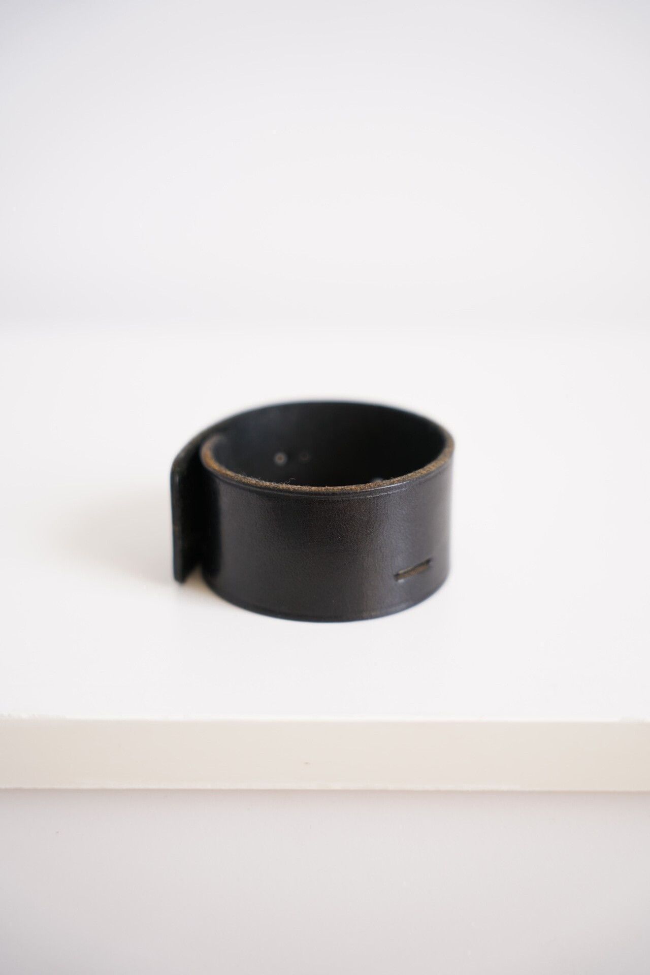 Yohji Yamamoto Yohji Yamamoto Leather Wristband with Logo Size ONE SIZE - 4 Thumbnail