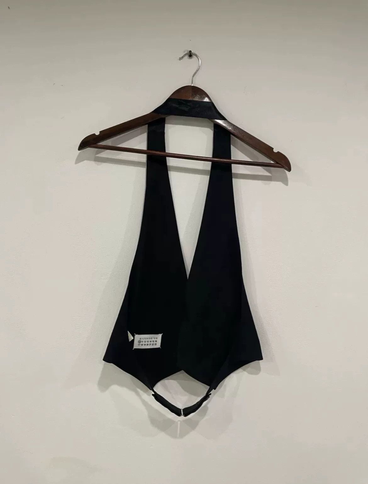 Maison Margiela Maison Margiela Backless Neck Tie Vest Size US L / EU 52-54 / 3 - 2 Thumbnail