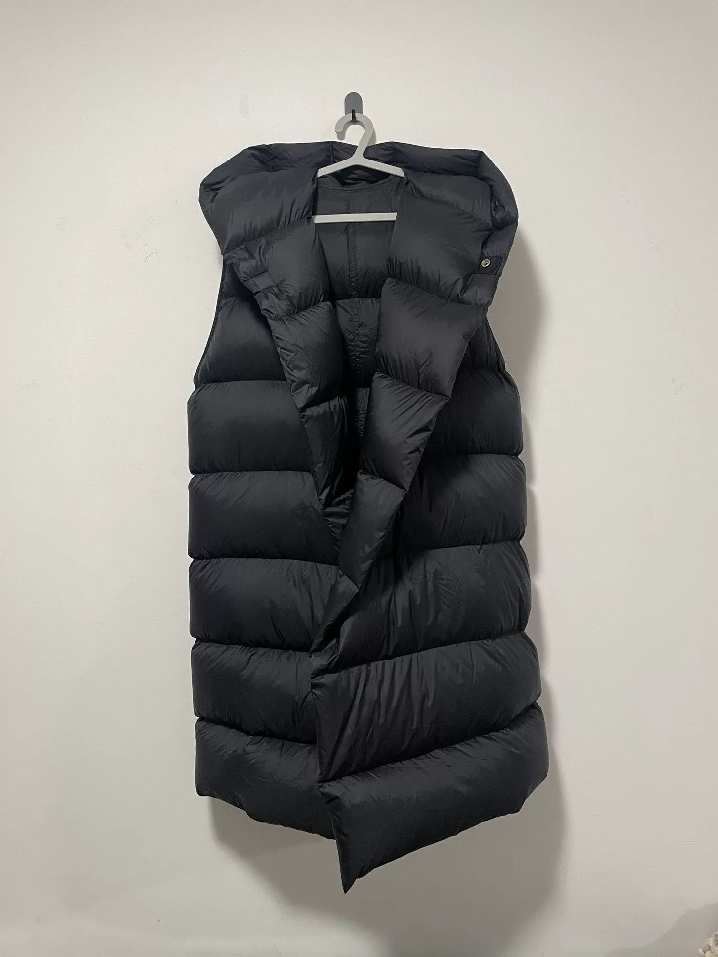 Rick Owens rick owens hooded down vest size 48 Size US M / EU 48-50 / 2 - 2 Thumbnail