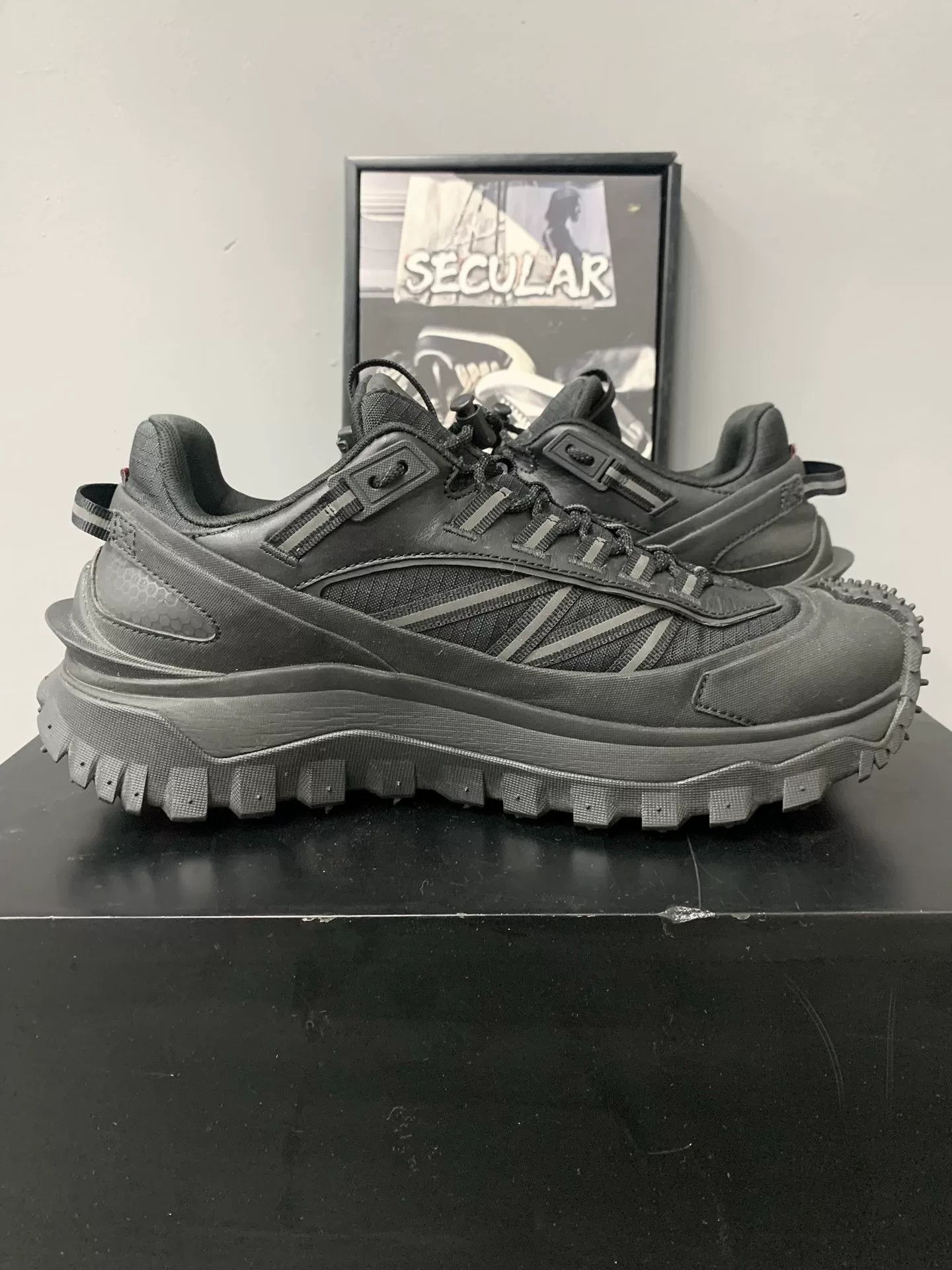 Moncler moncler black casual sports trail shoes Size US 10 / EU 43 - 5 Thumbnail