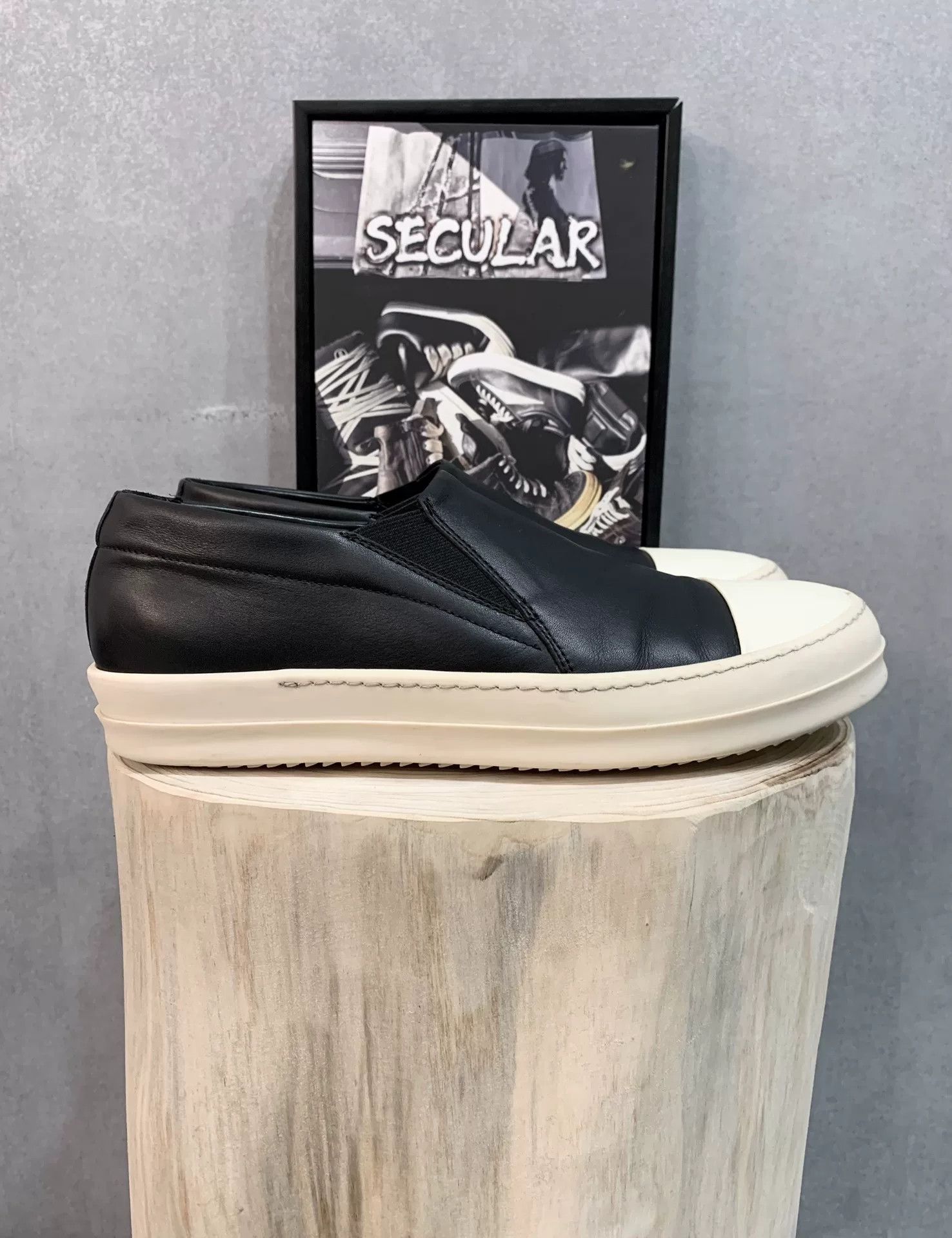 Rick Owens rick owens black leather slip-on sneakers Size US 10.5 / EU 43-44 - 4 Thumbnail