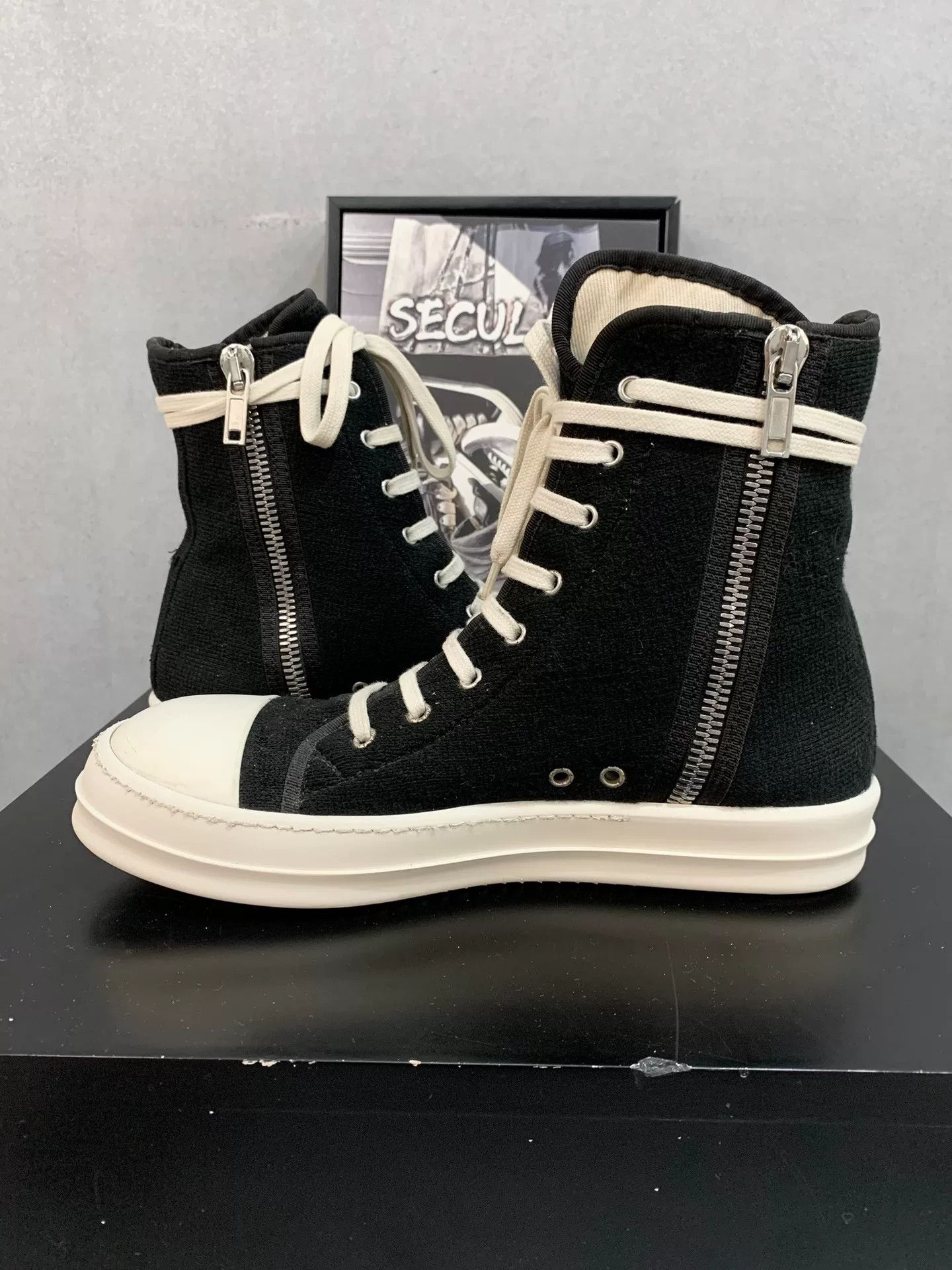 Rick Owens Drkshdw rick owens high top black and white sneakers Size US 8.5 / EU 41-42 - 6 Thumbnail