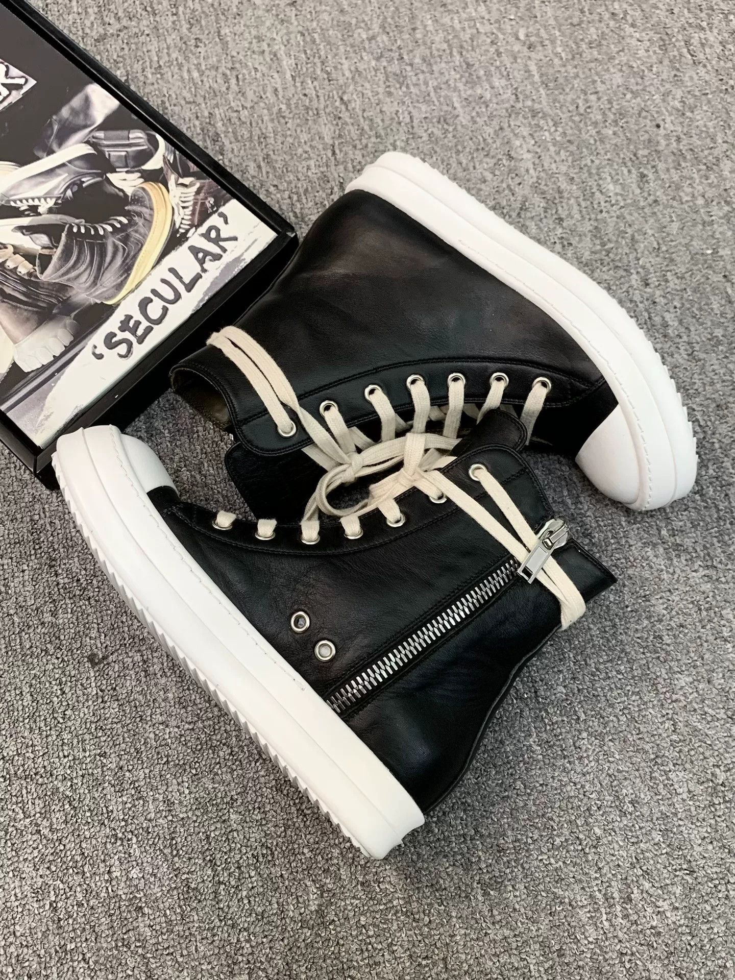 Rick Owens rick owens black and white high-top sneakers Size US 5.5 / EU 38 - 6 Thumbnail