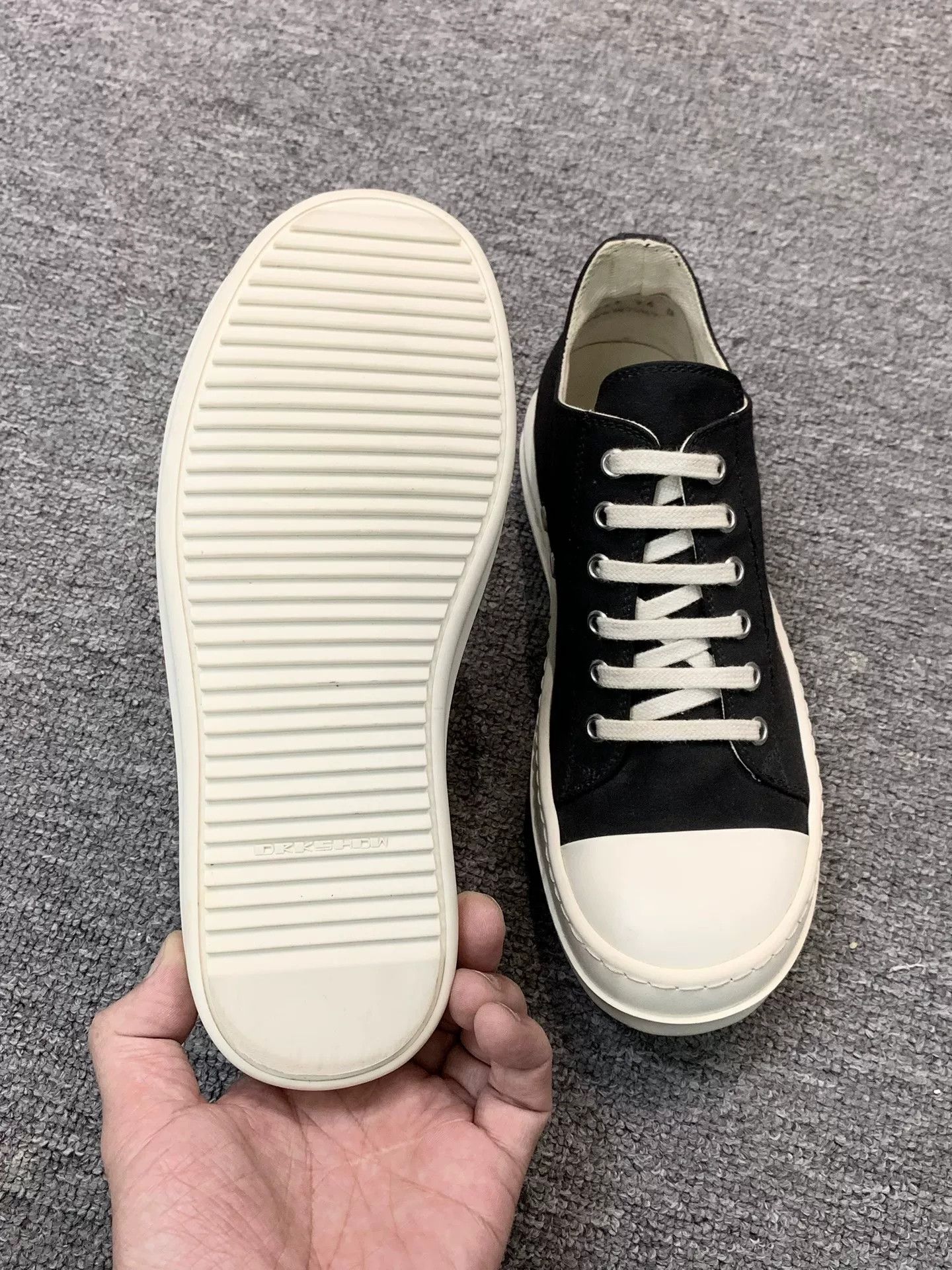 Rick Owens Drkshdw rick owens drkshdw low-top black sneakers Size US 5.5 / EU 38 - 8 Thumbnail