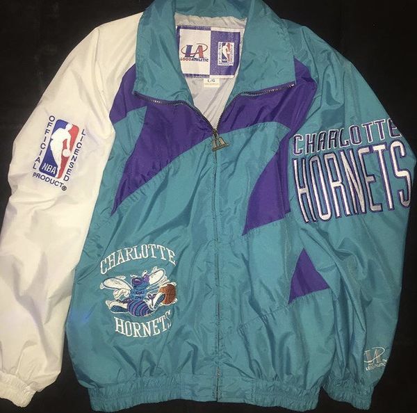 Vintage 90s Charlotte Hornets Splash Logo Athletic Puffer Jacket