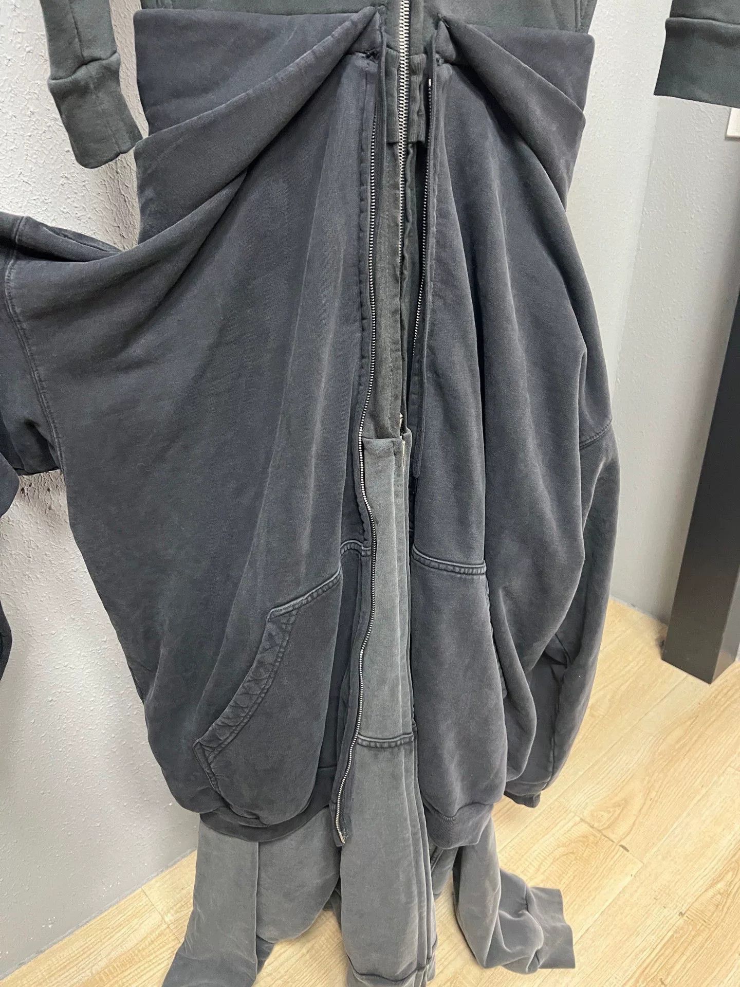 Balenciaga balenciaga hoodie dress with long skirt Size M / US 6-8 / IT 42-44 - 3 Thumbnail