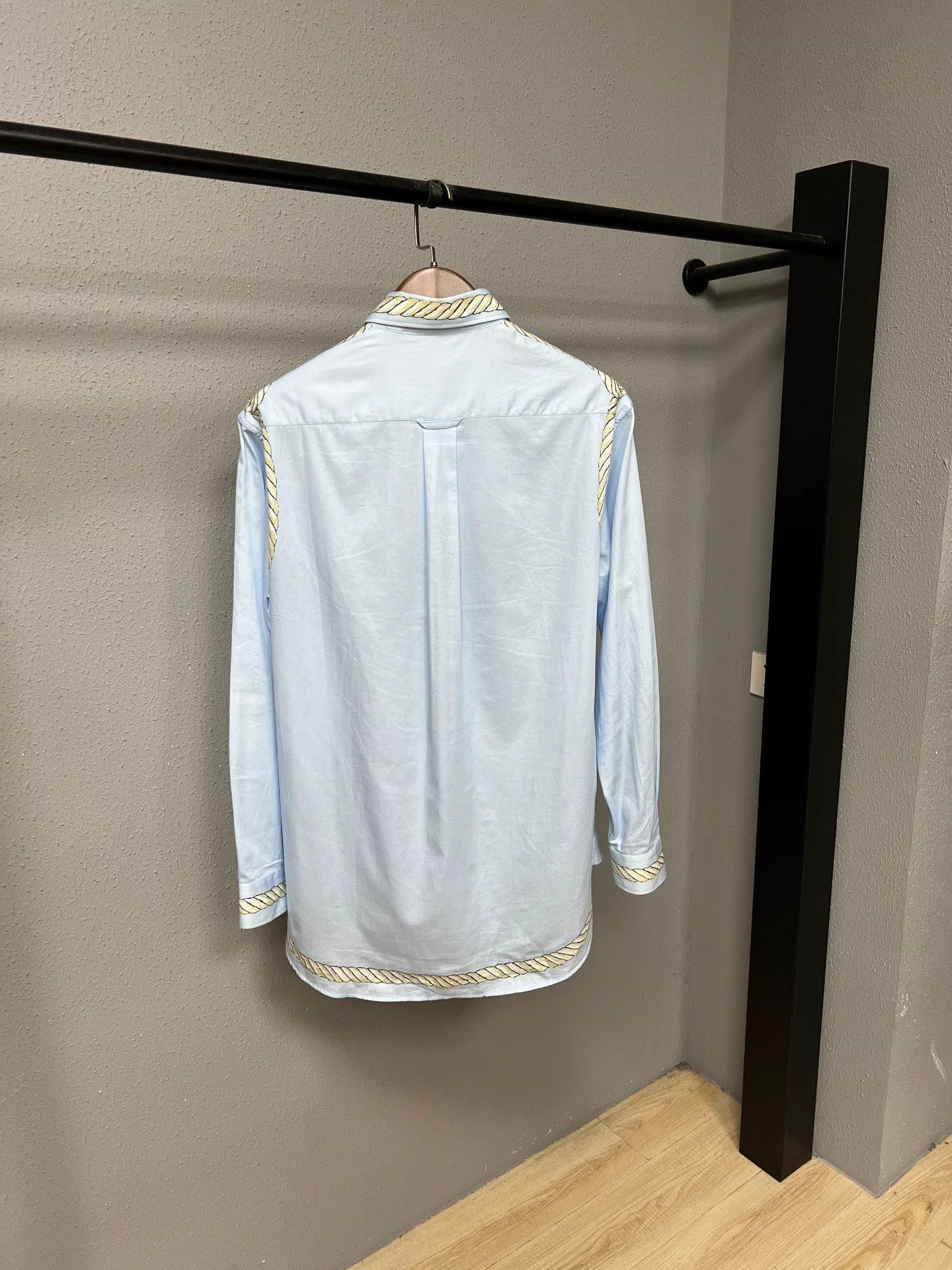 Burberry Burberry Long Sleeve Shark Shirt Size M Size US M / EU 48-50 / 2 - 2 Thumbnail