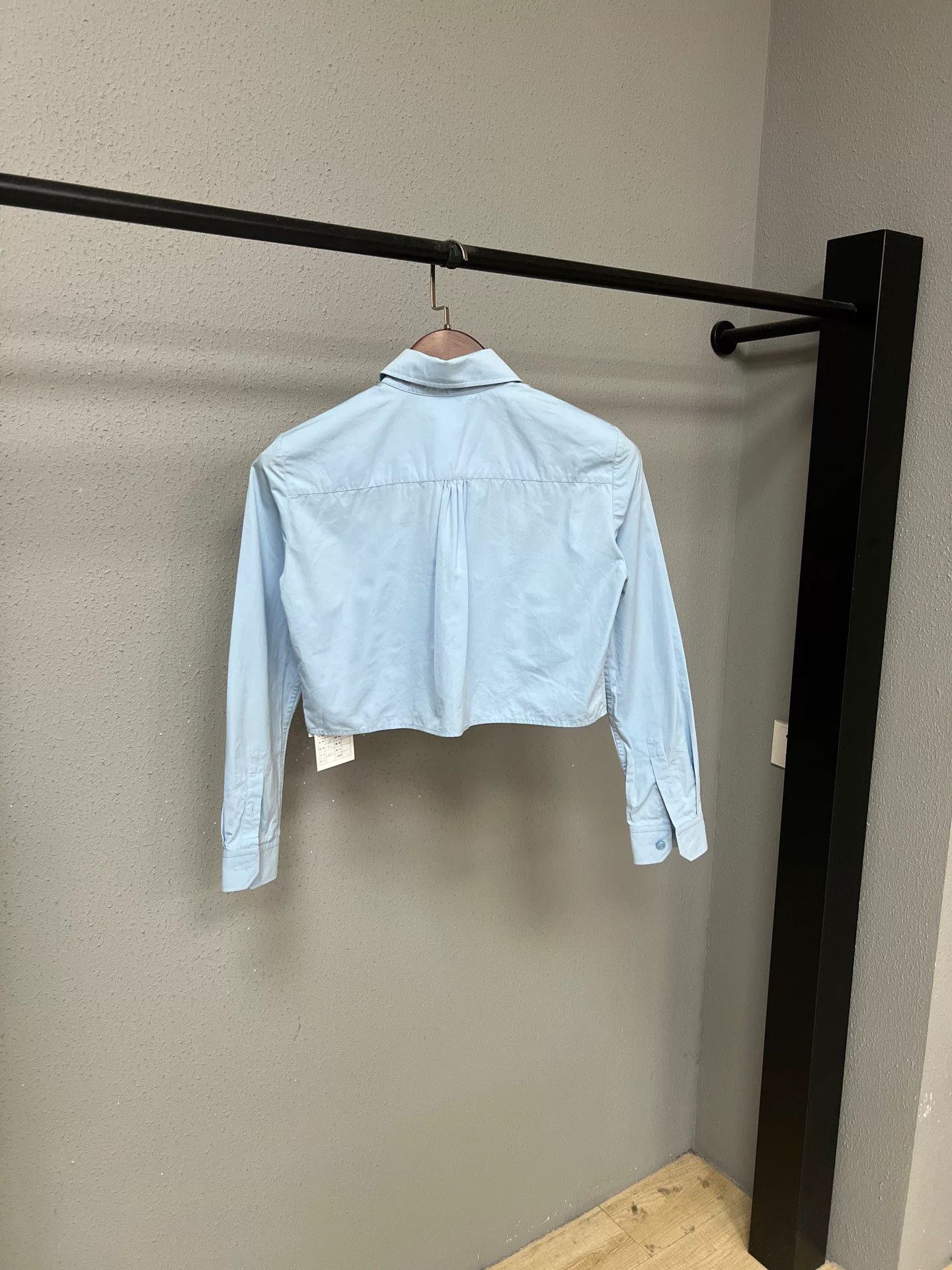 Gucci new gucci logo shirt in light blue Size M / US 6-8 / IT 42-44 - 2 Thumbnail