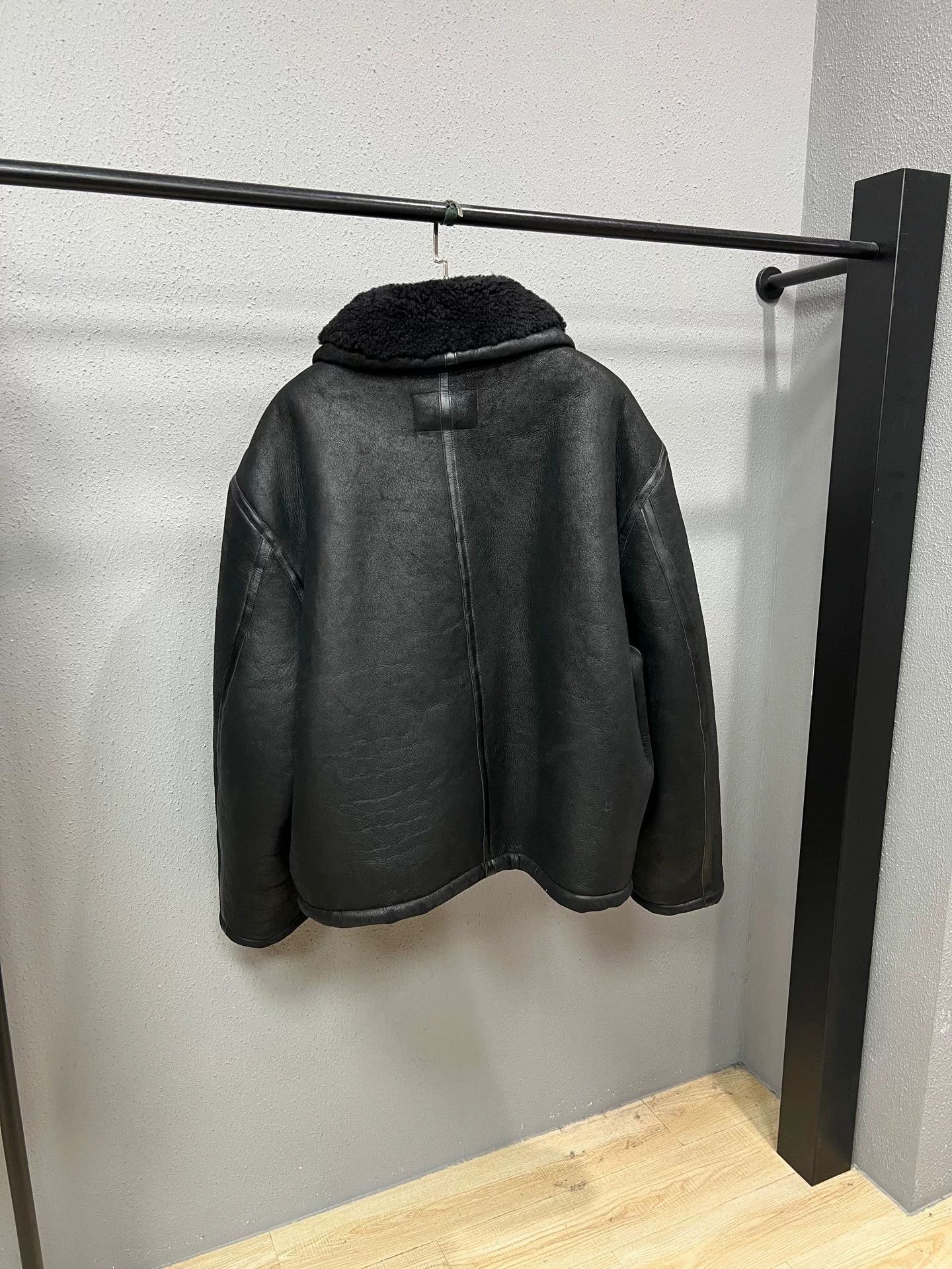 Balenciaga balenciaga shearling leather jacket s Size US S / EU 44-46 / 1 - 2 Thumbnail
