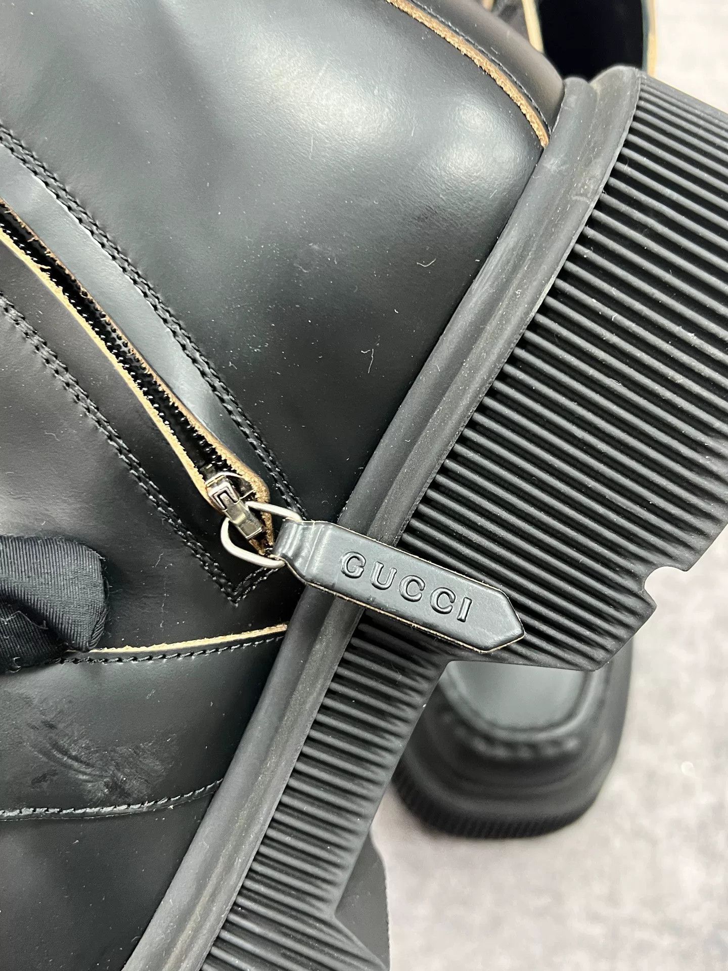 Gucci gucci embellished black ankle boots size 36 Size US 6 / IT 36 - 5 Thumbnail