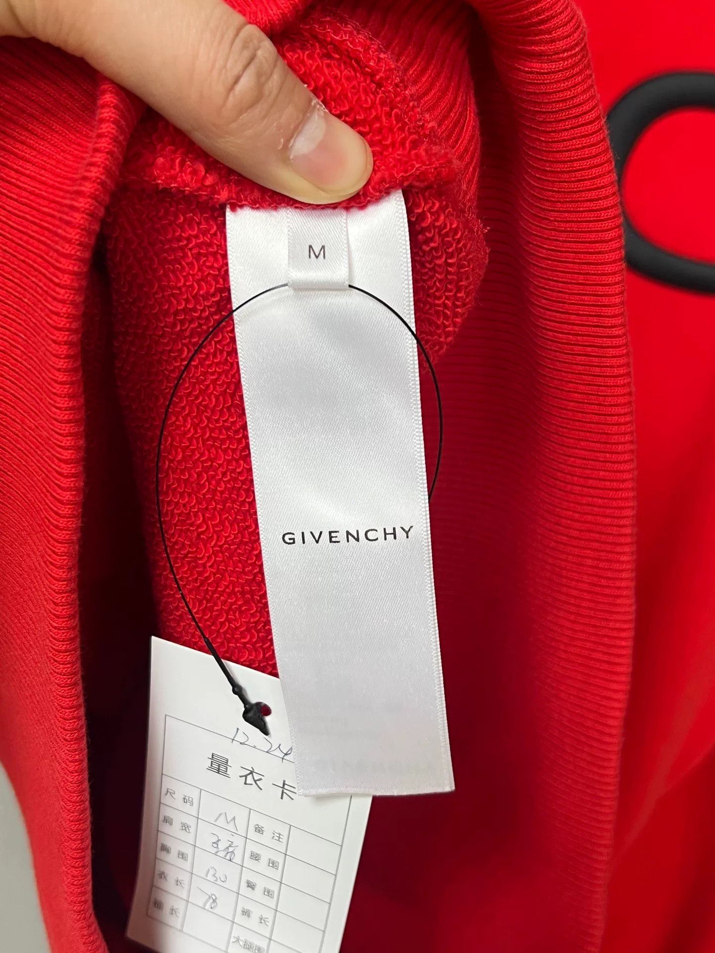 Givenchy givenchy red tiger embroidery sweatshirt Size US M / EU 48-50 / 2 - 4 Thumbnail