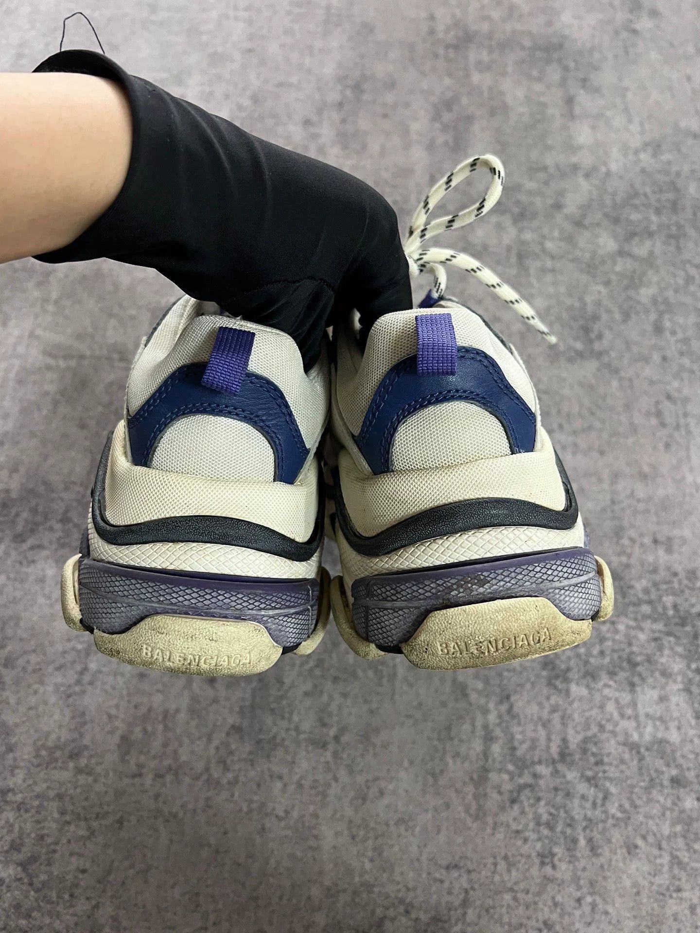 Balenciaga balenciaga white and purple dad sneakers Size US 6 / EU 39 - 5 Thumbnail