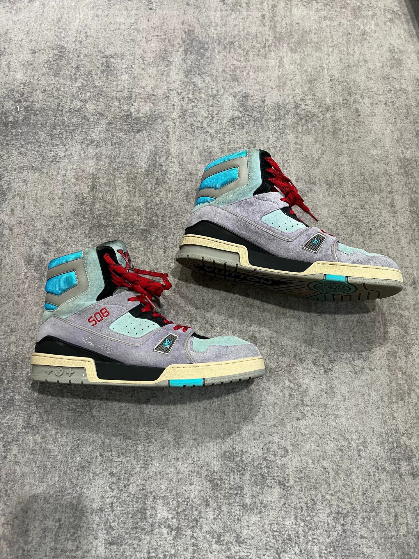 Louis Vuitton Lv拼色高帮trainer high-top sneakers Size US 10 / EU 43 - 2 Thumbnail