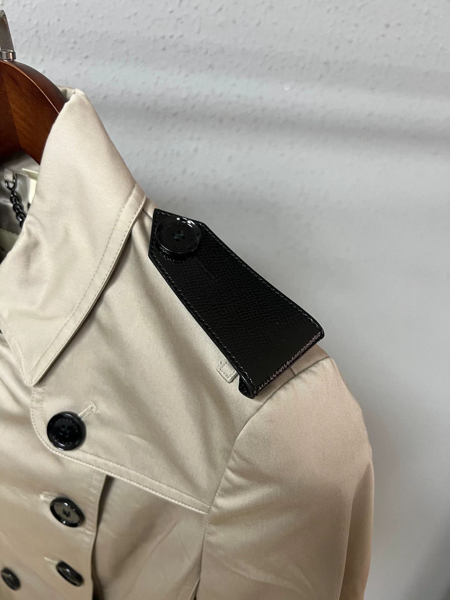 Burberry Burberry Check Pattern Trench Coat Size UK6 Size XS / US 0-2 / IT 36-38 - 3 Thumbnail